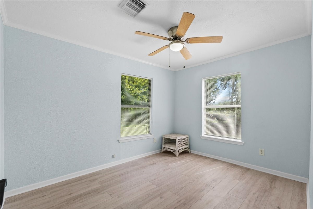 6119 Highland Road, Santa Fe, TX 77517