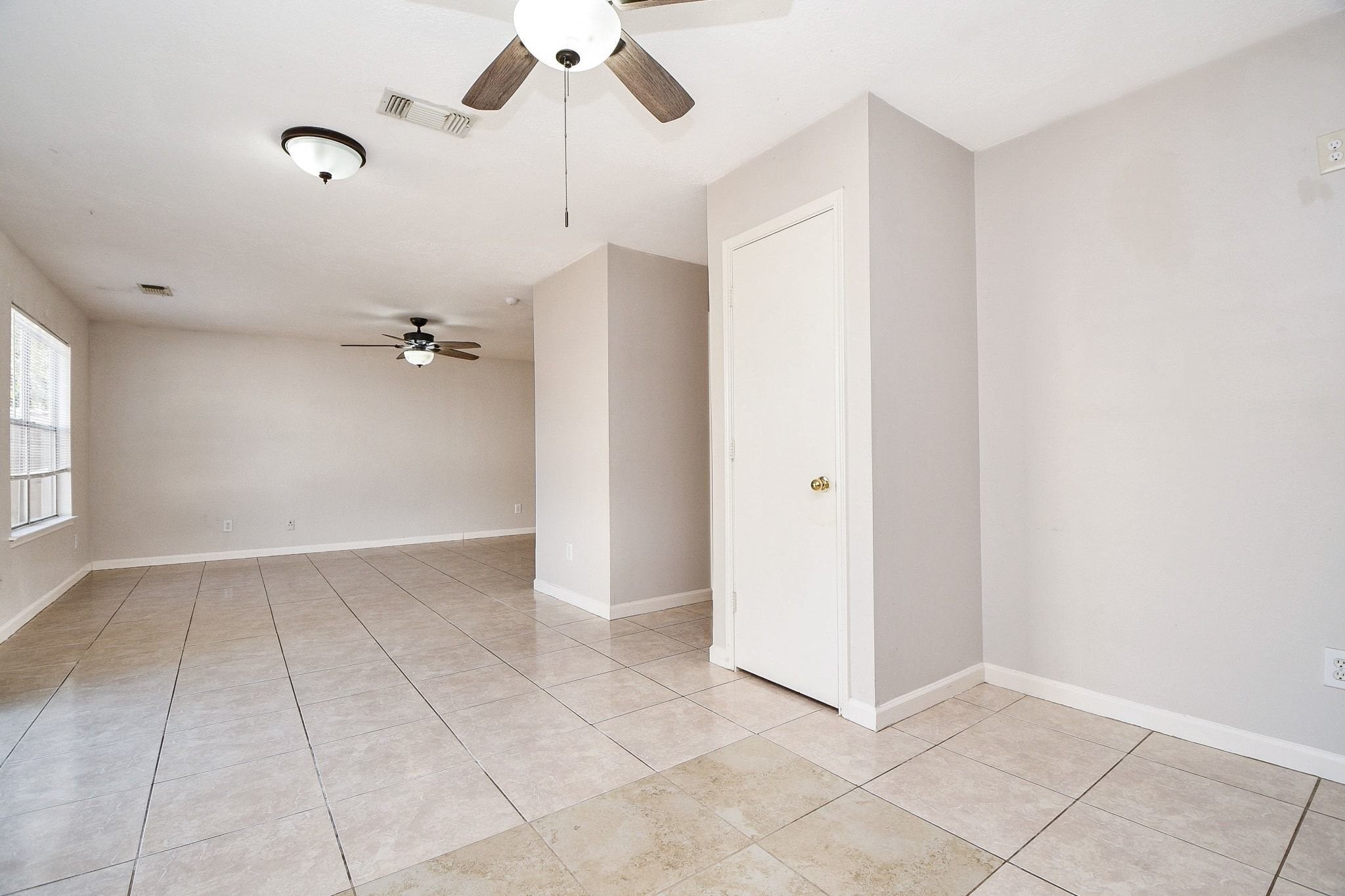 11811 Fossil Rock Lane, Houston, TX 77034
