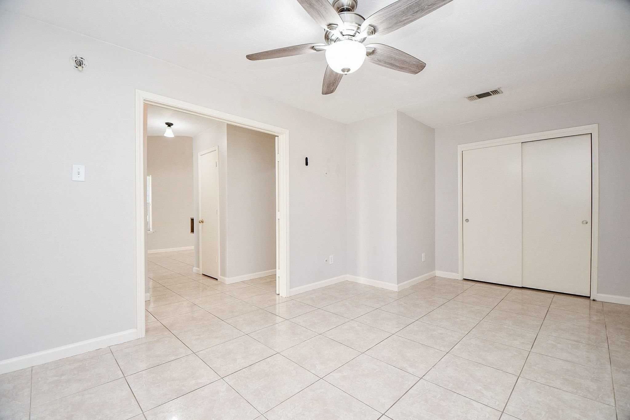 11811 Fossil Rock Lane, Houston, TX 77034