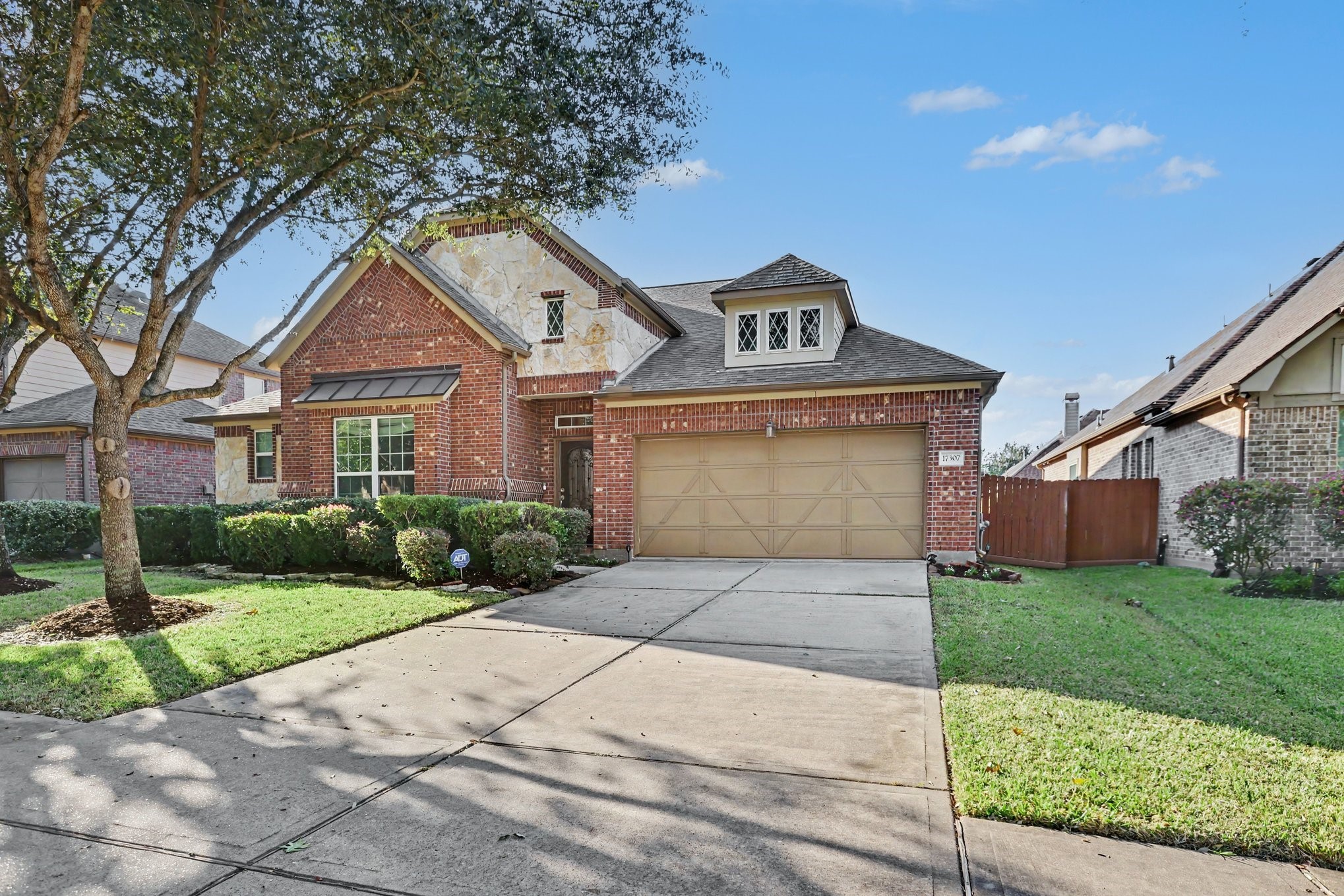 17307 Meadow Light Drive, Richmond, TX 77407