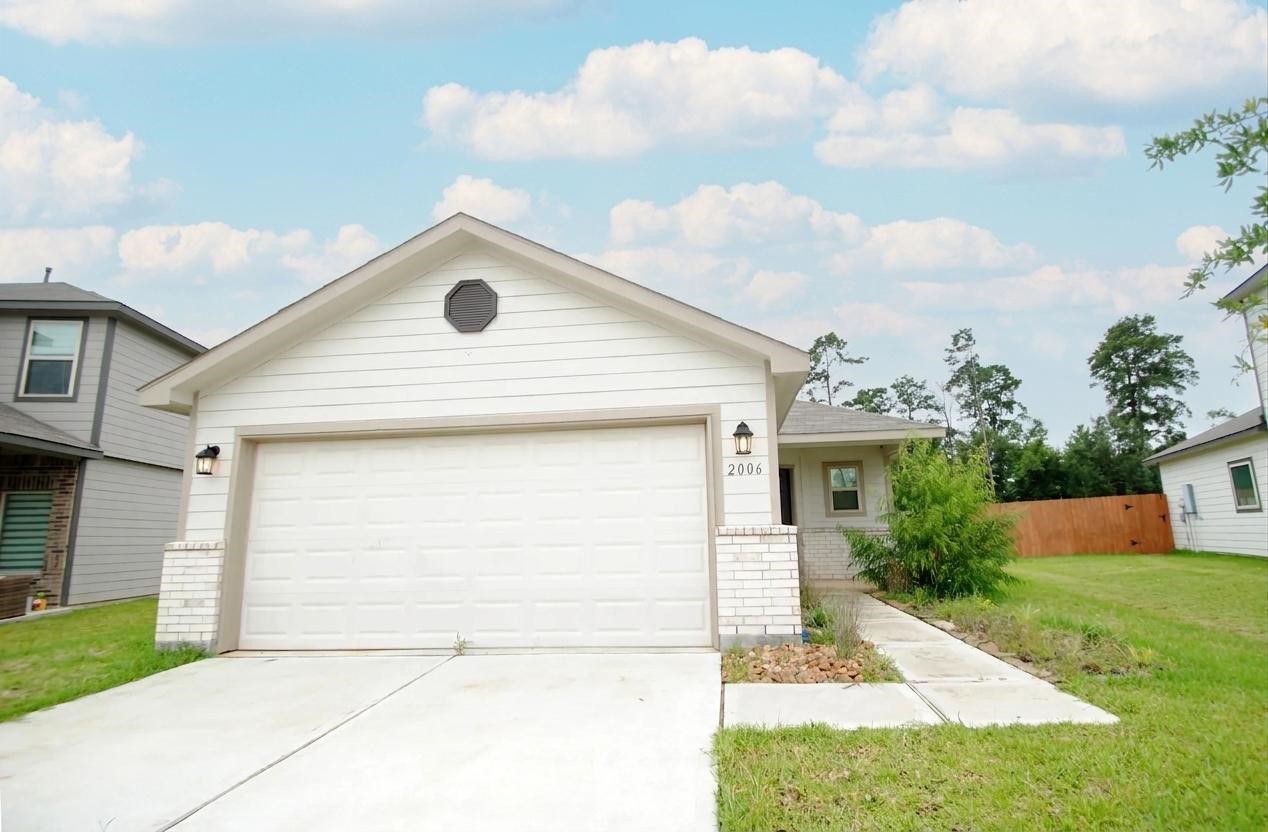 2006 Brixham Bluff Lane, Spring, TX 77373 2006 Brixham Bluff Lane, Spring, TX 77373
