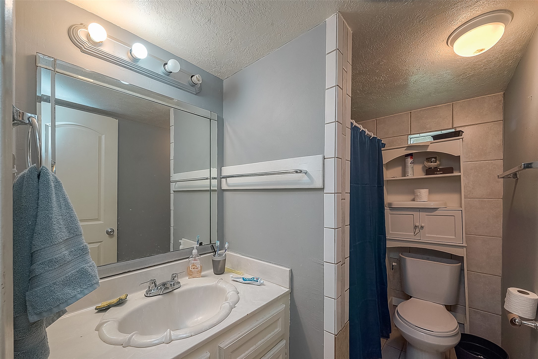 829 Porter Road, Conroe, TX 77301