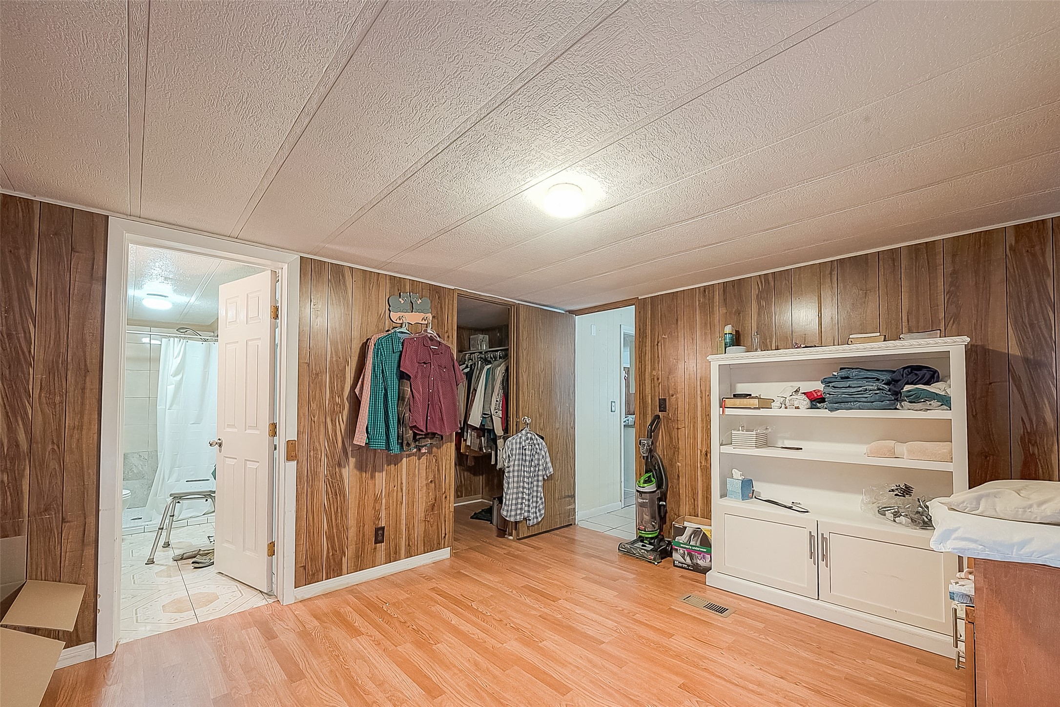 829 Porter Road, Conroe, TX 77301