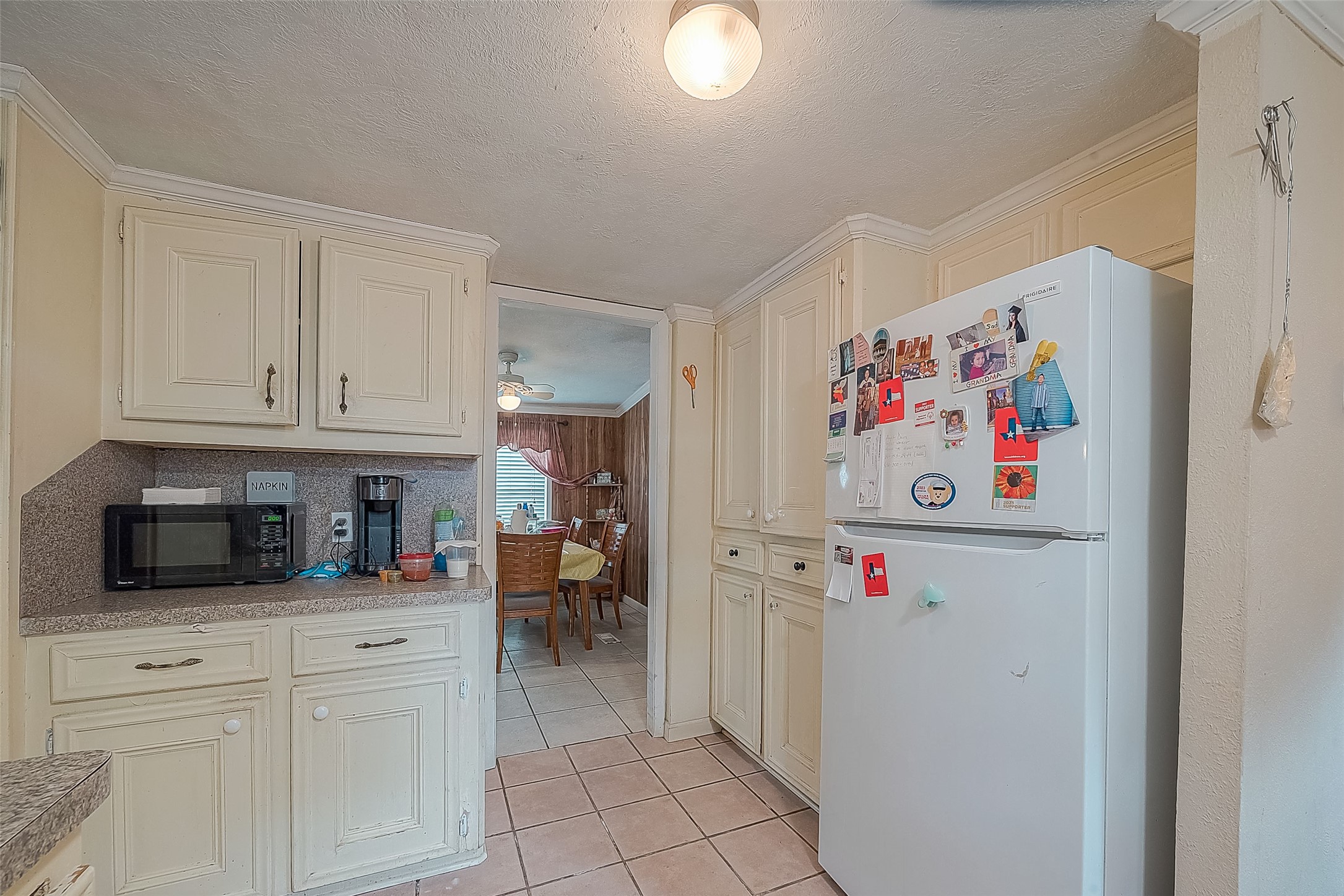 829 Porter Road, Conroe, TX 77301