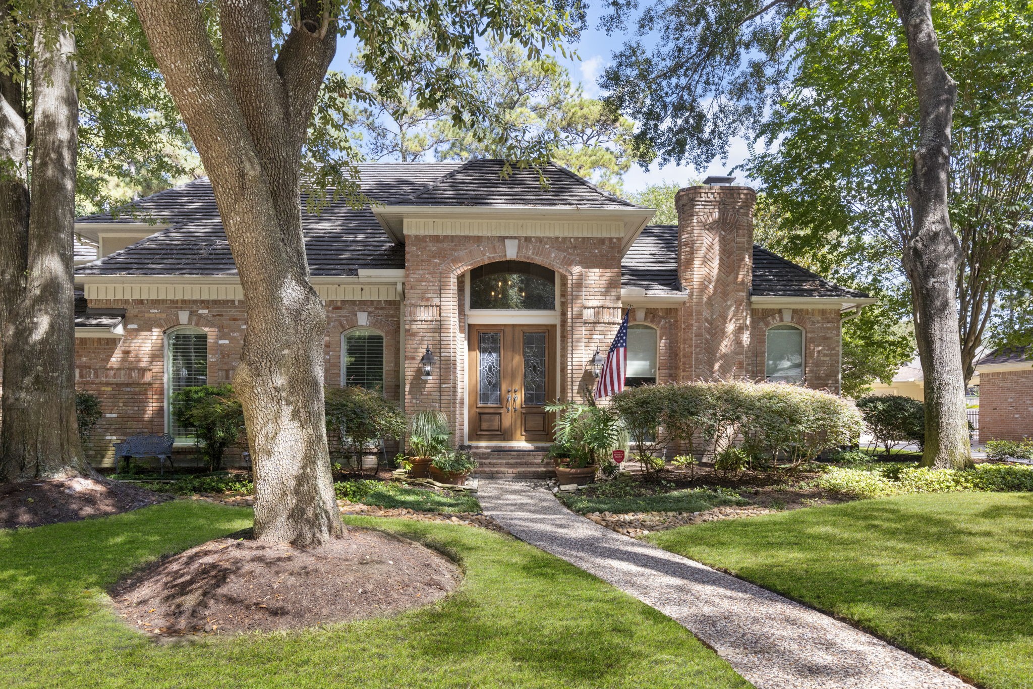 A closer look at the beautufl curb appeal and entry details.
