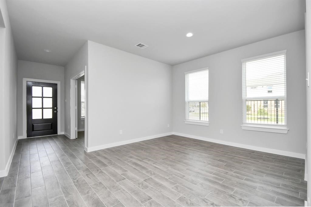 12910 Kinneskie Drive, Humble, TX 77346