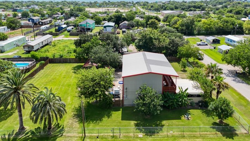749 12th Street, Dickinson, TX 77539