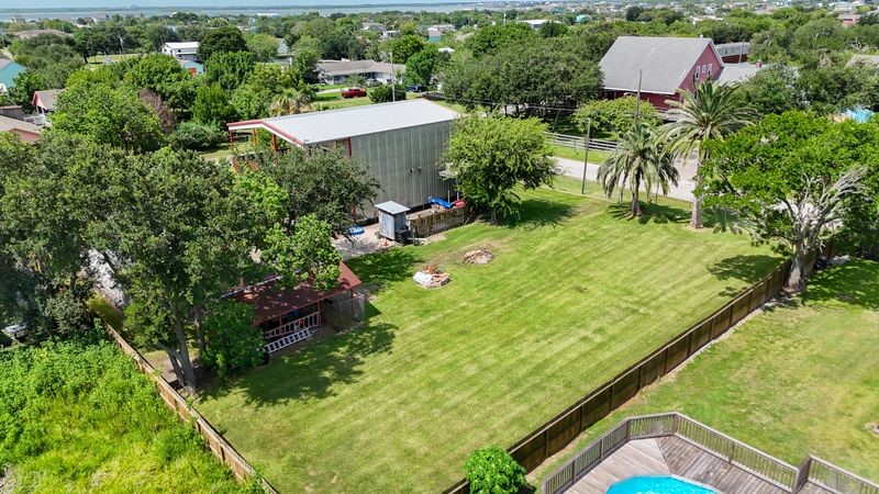 749 12th Street, Dickinson, TX 77539
