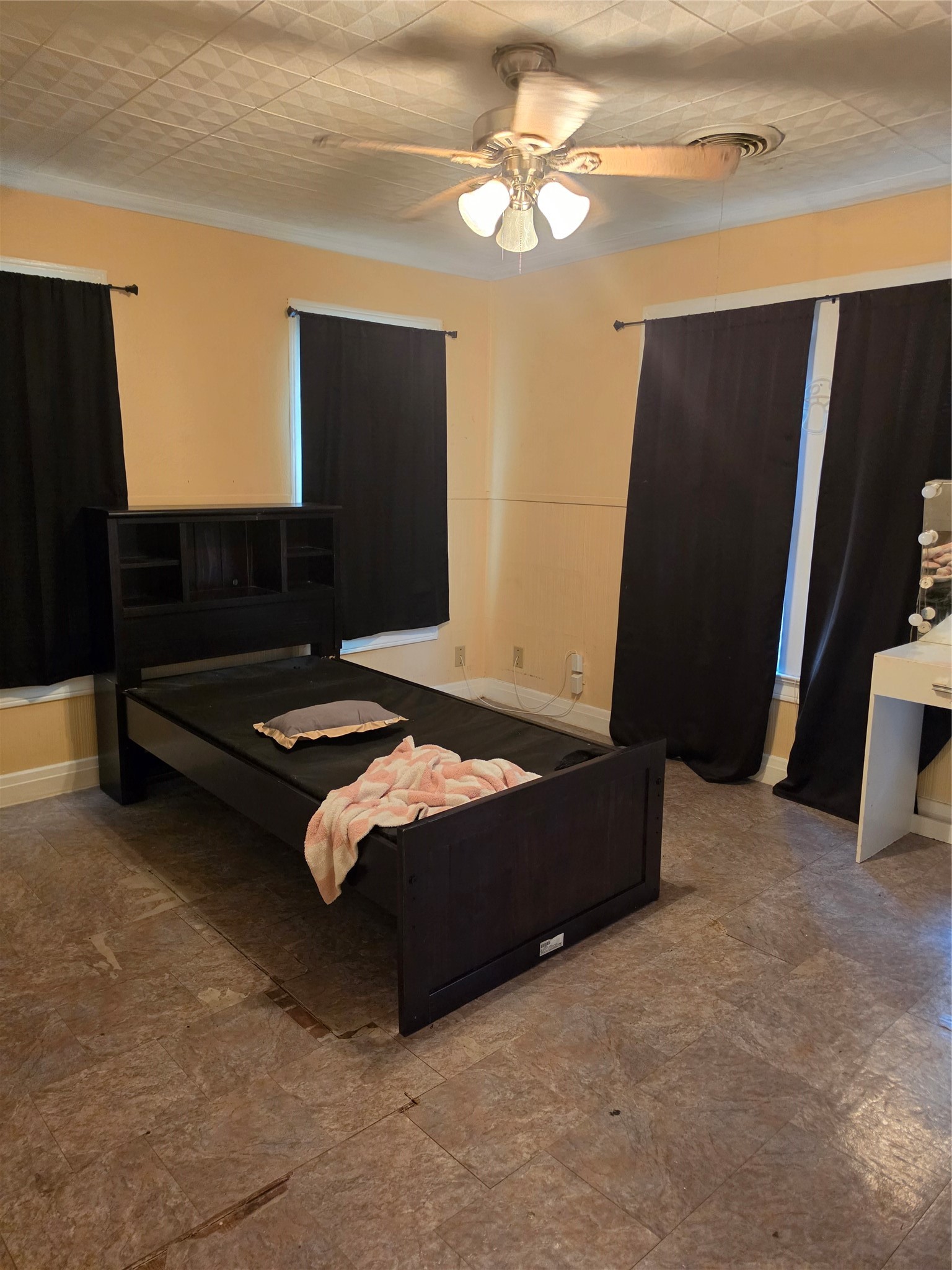 108 W Humble Street, Baytown, TX 77520