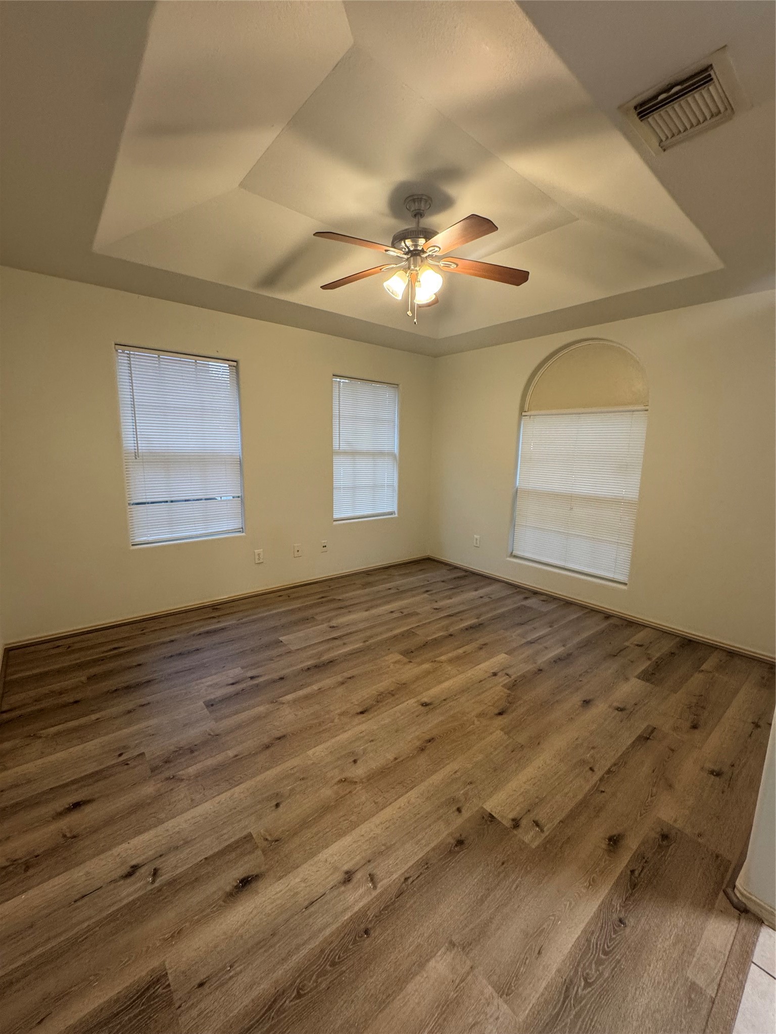 5515 Rio Ramos Street, Rosharon, TX 77583