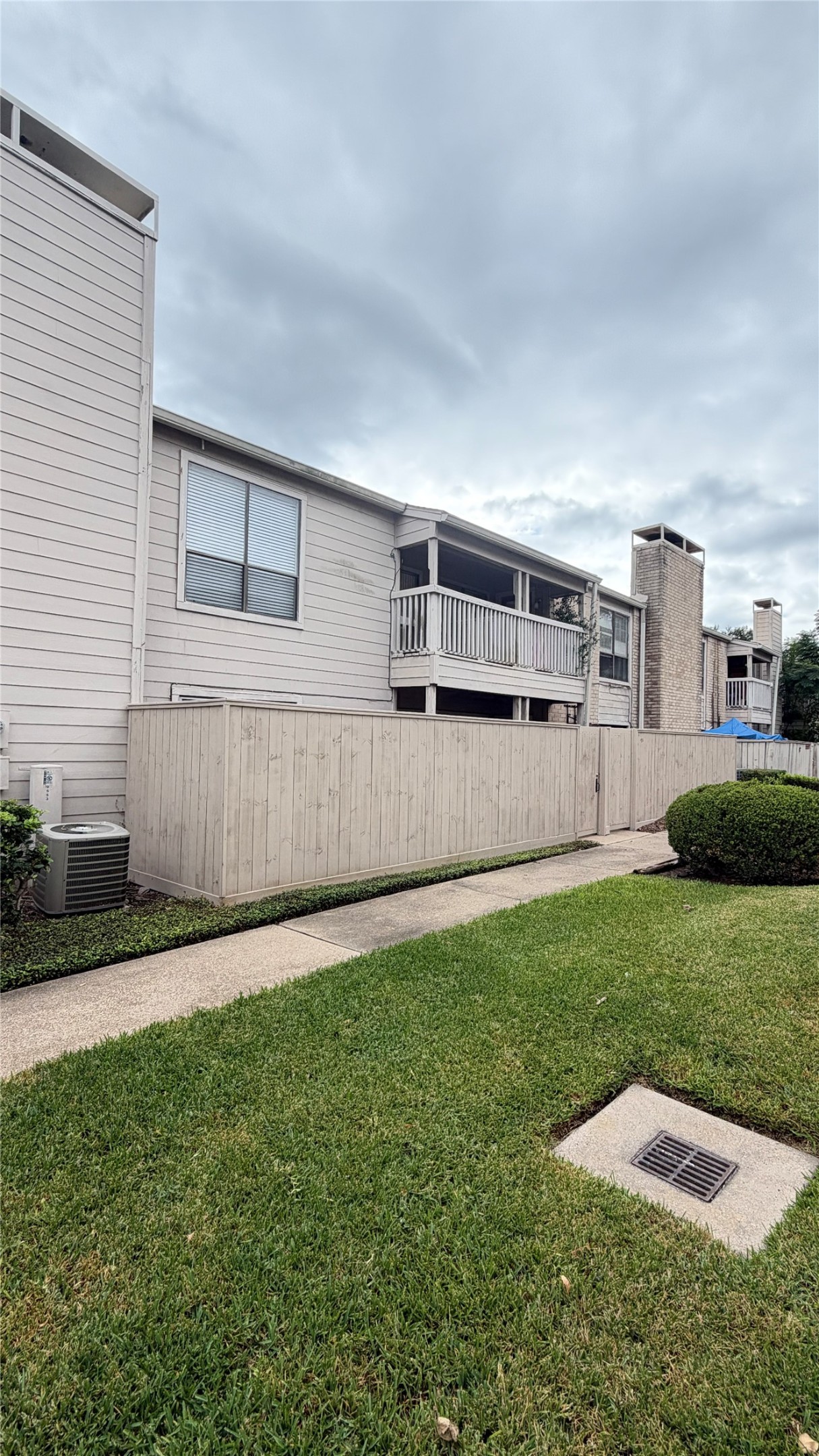 9553 Pagewood, Houston, TX 77063 9553 Pagewood, Houston, TX 77063