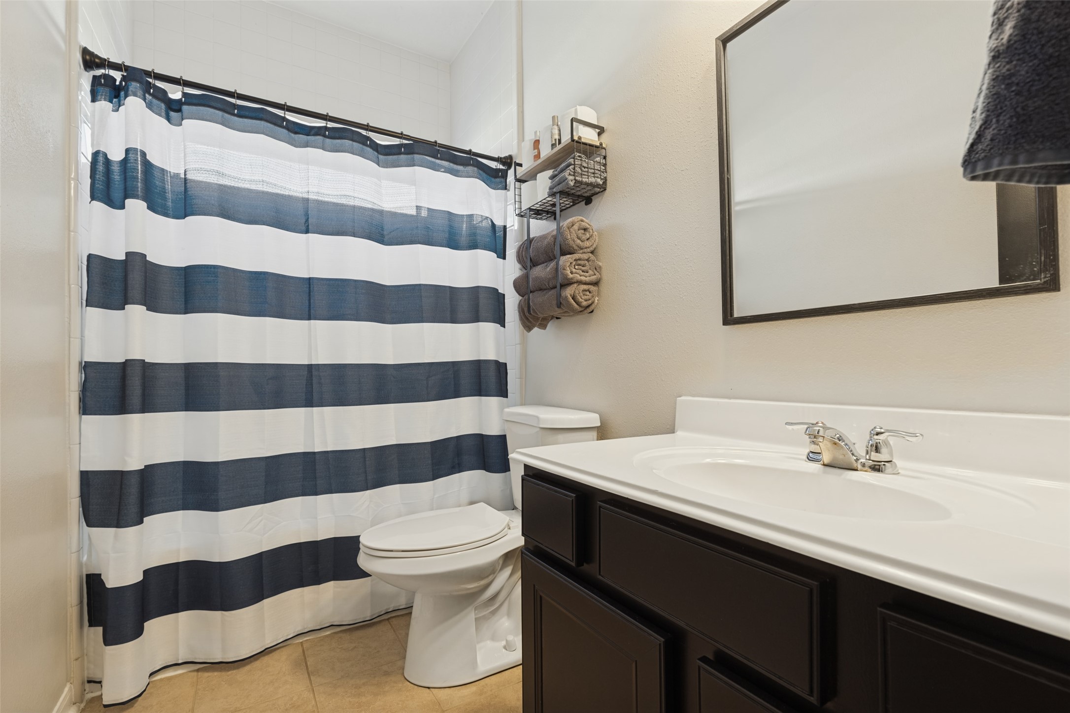 801 Harvard Pointe Drive, League City, TX 77573