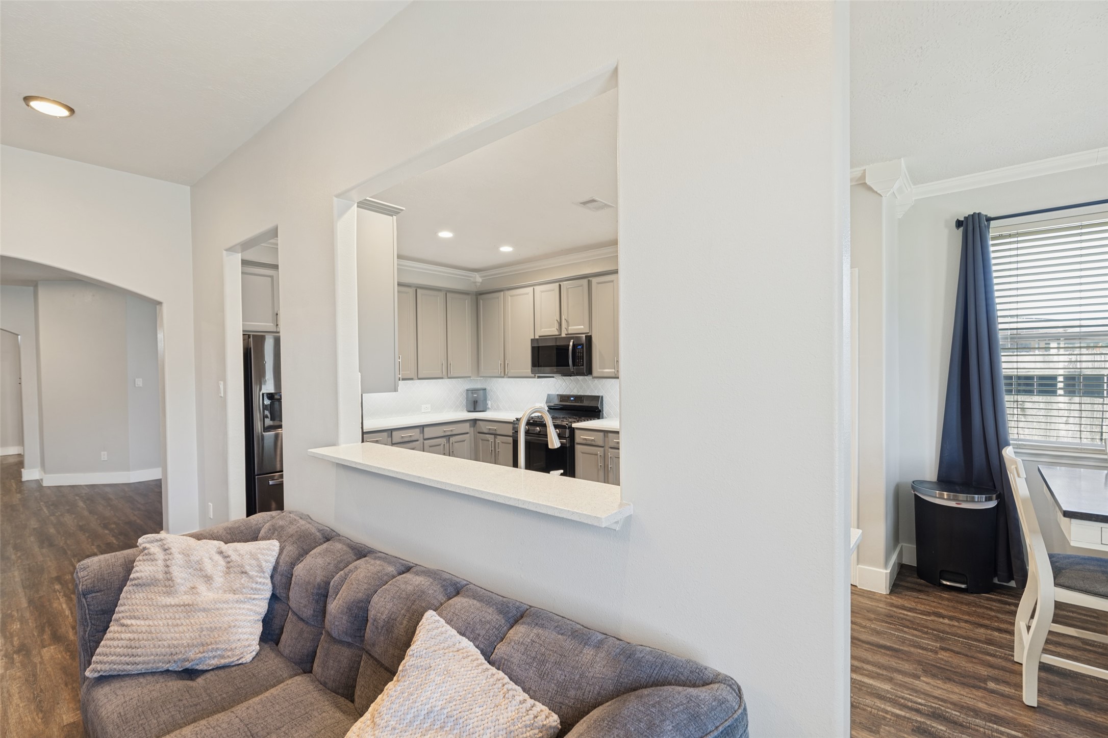801 Harvard Pointe Drive, League City, TX 77573