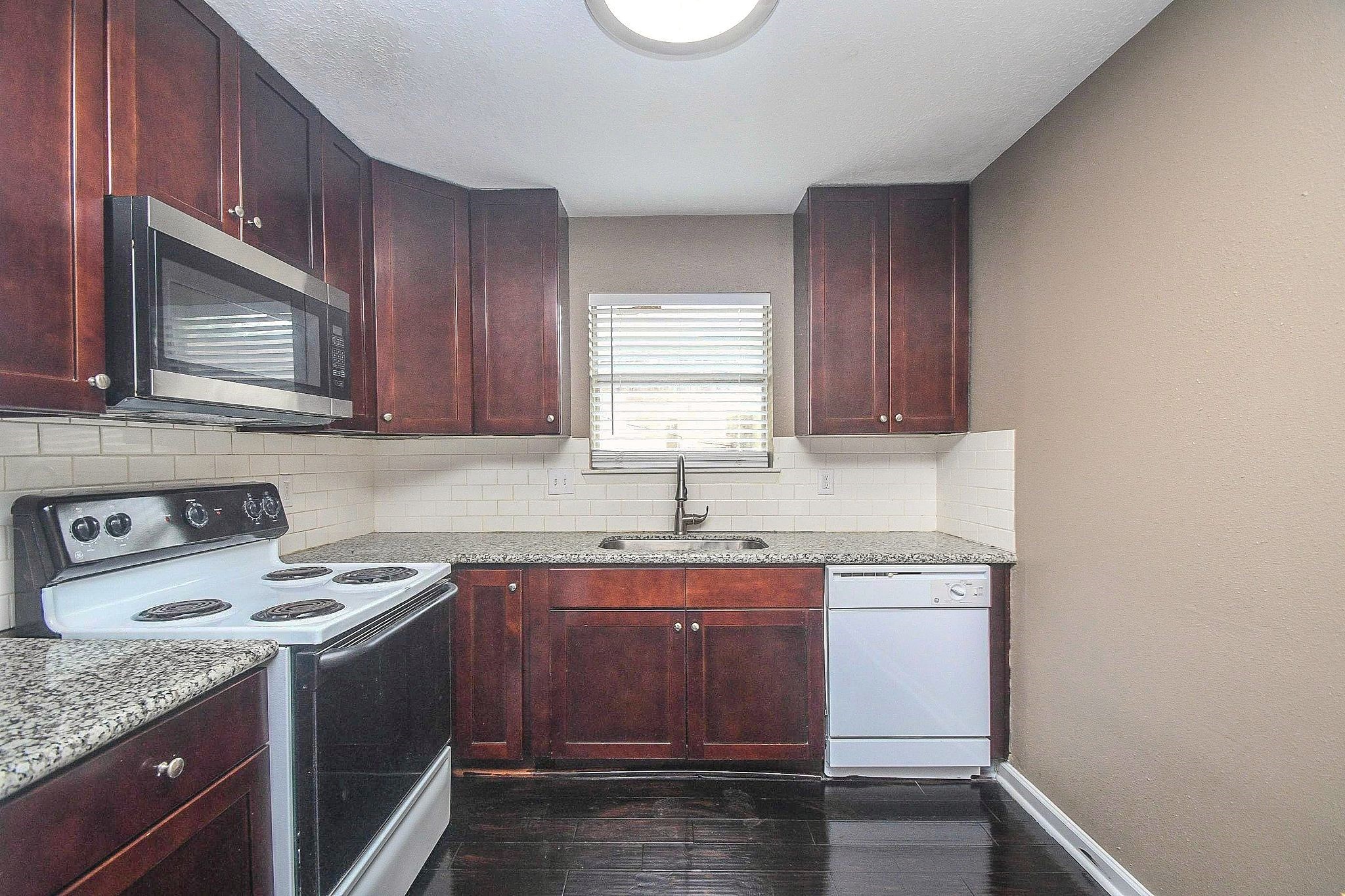 12638 Copper Mill Drive, Houston, TX 77070 12638 Copper Mill Drive, Houston, TX 77070
