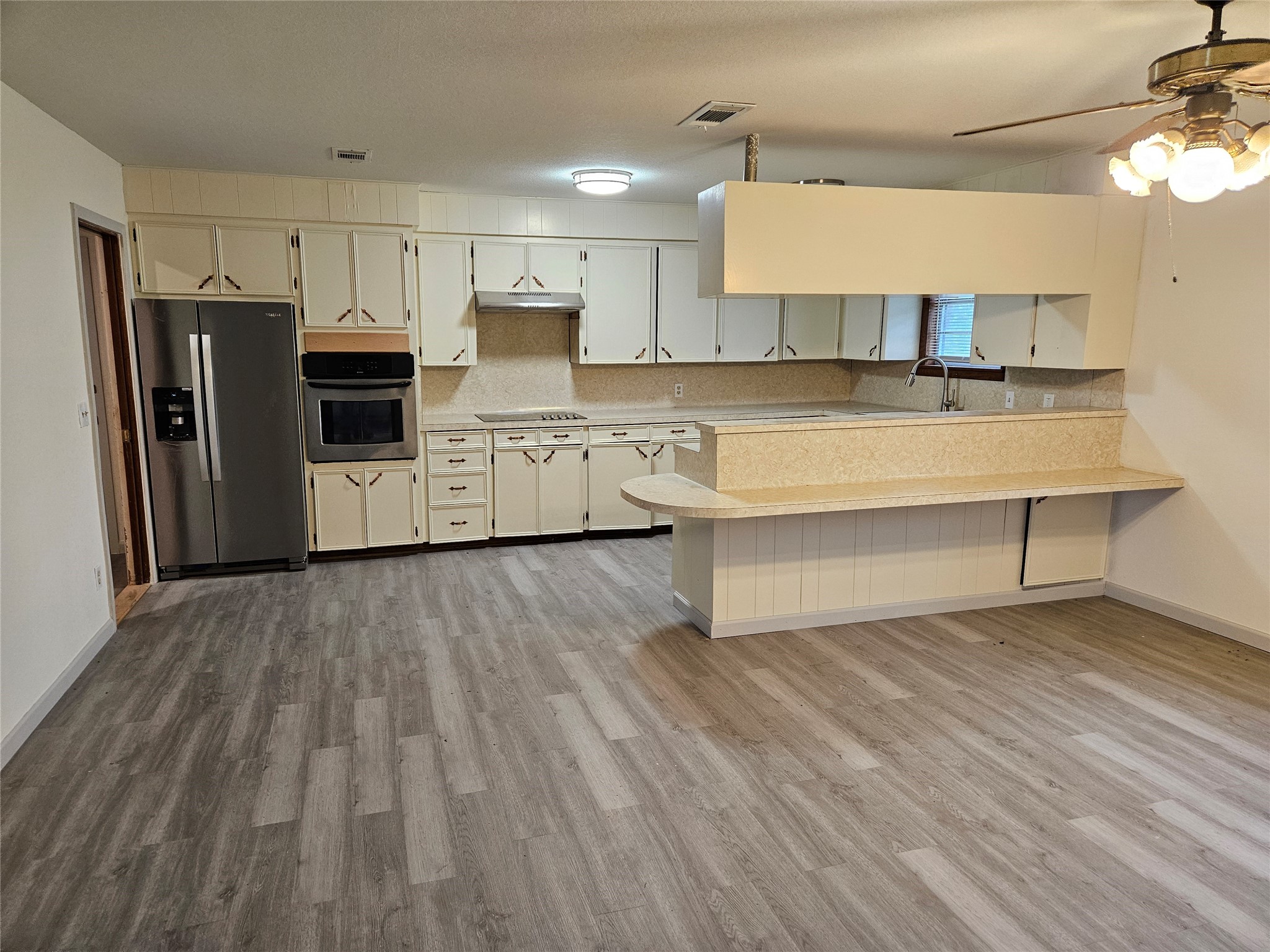 2605 B F Terry Boulevard, Rosenberg, TX 77471