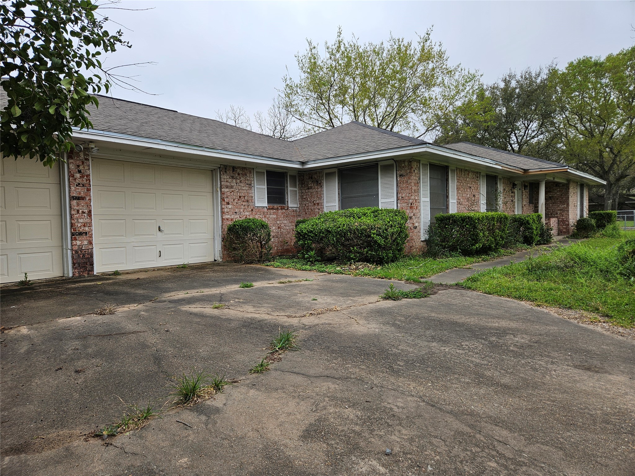 2605 B F Terry Boulevard, Rosenberg, TX 77471