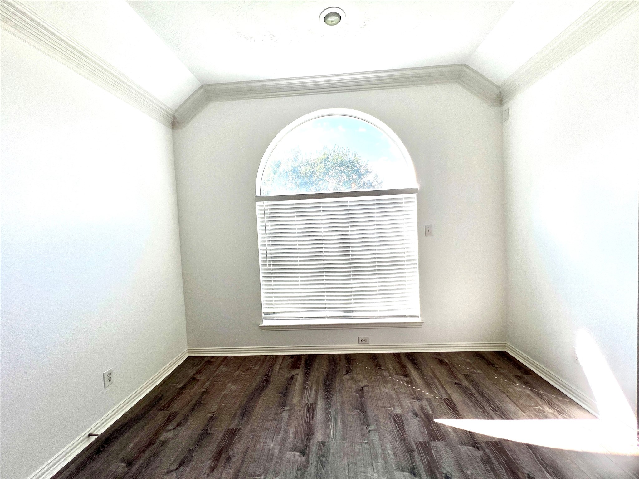 Extended area in the primary bedroom