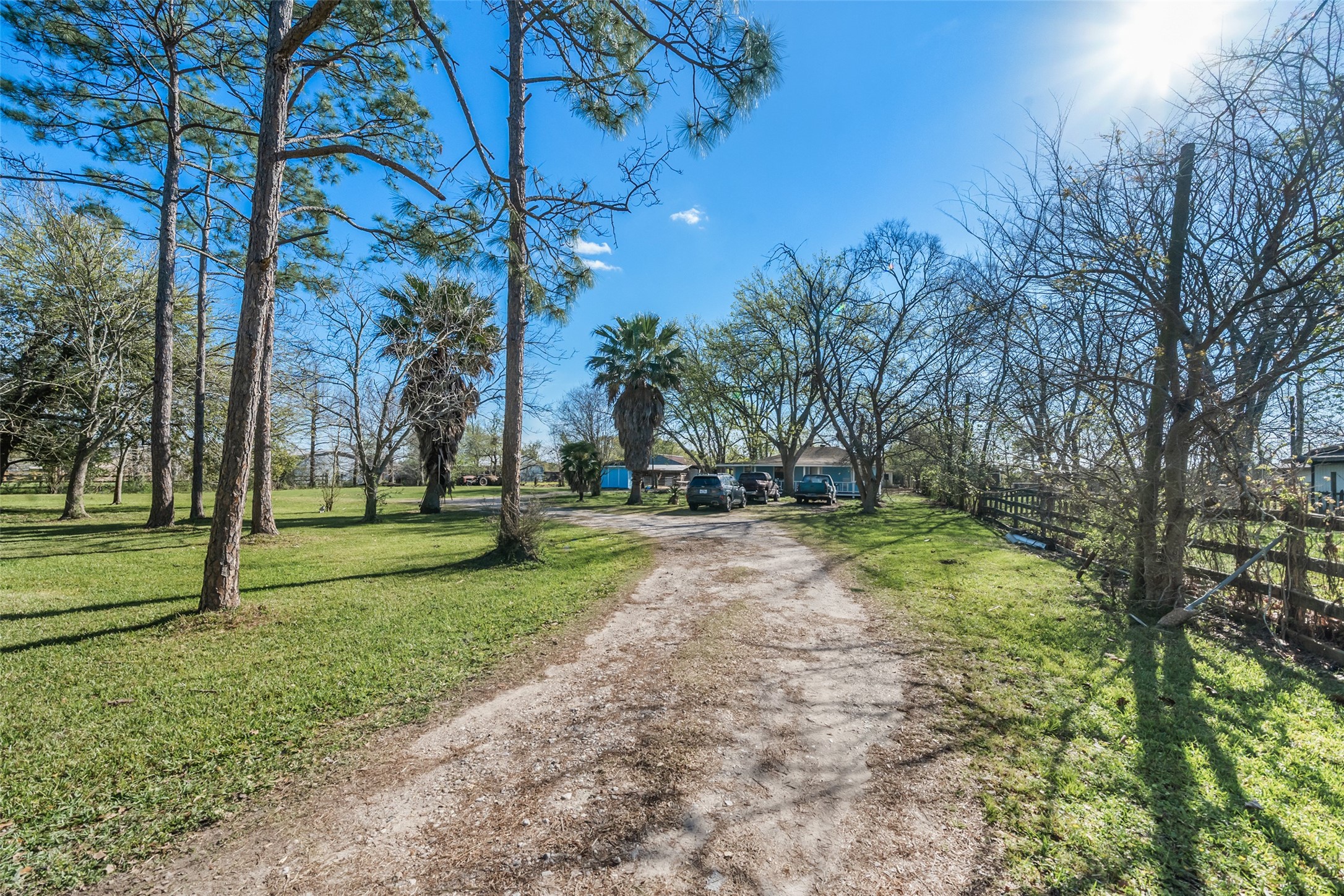 Beautiful 5 acre property in Santa Fe! Beautiful 5 acre property in Santa Fe!
