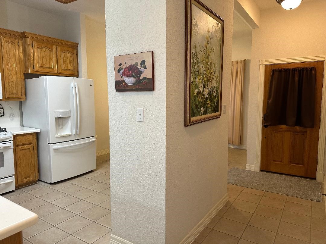 603 Manor Drive, Angleton, TX 77515