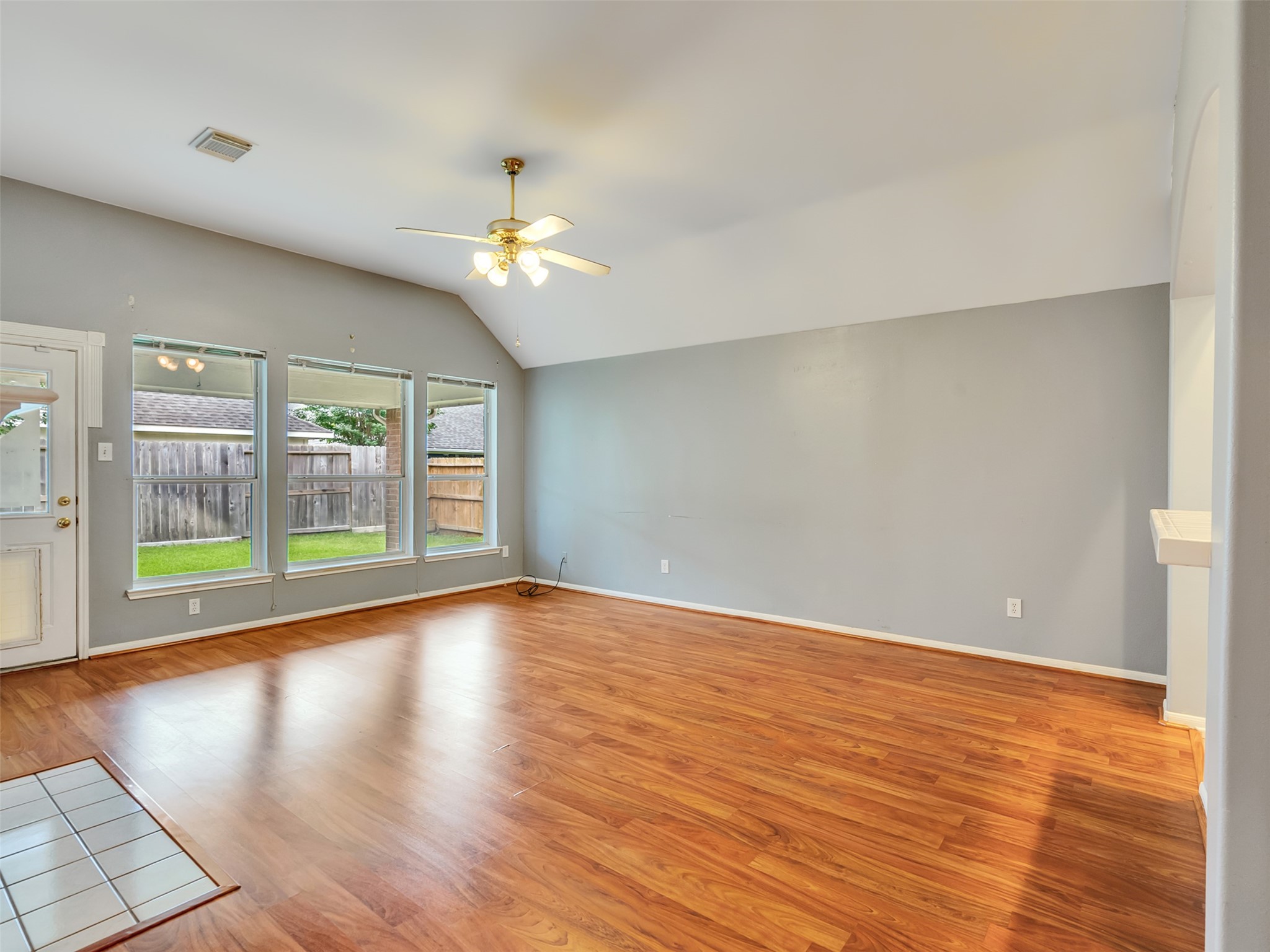 4123 Ridgepoint Drive, Pearland, TX 77584 4123 Ridgepoint Drive, Pearland, TX 77584
