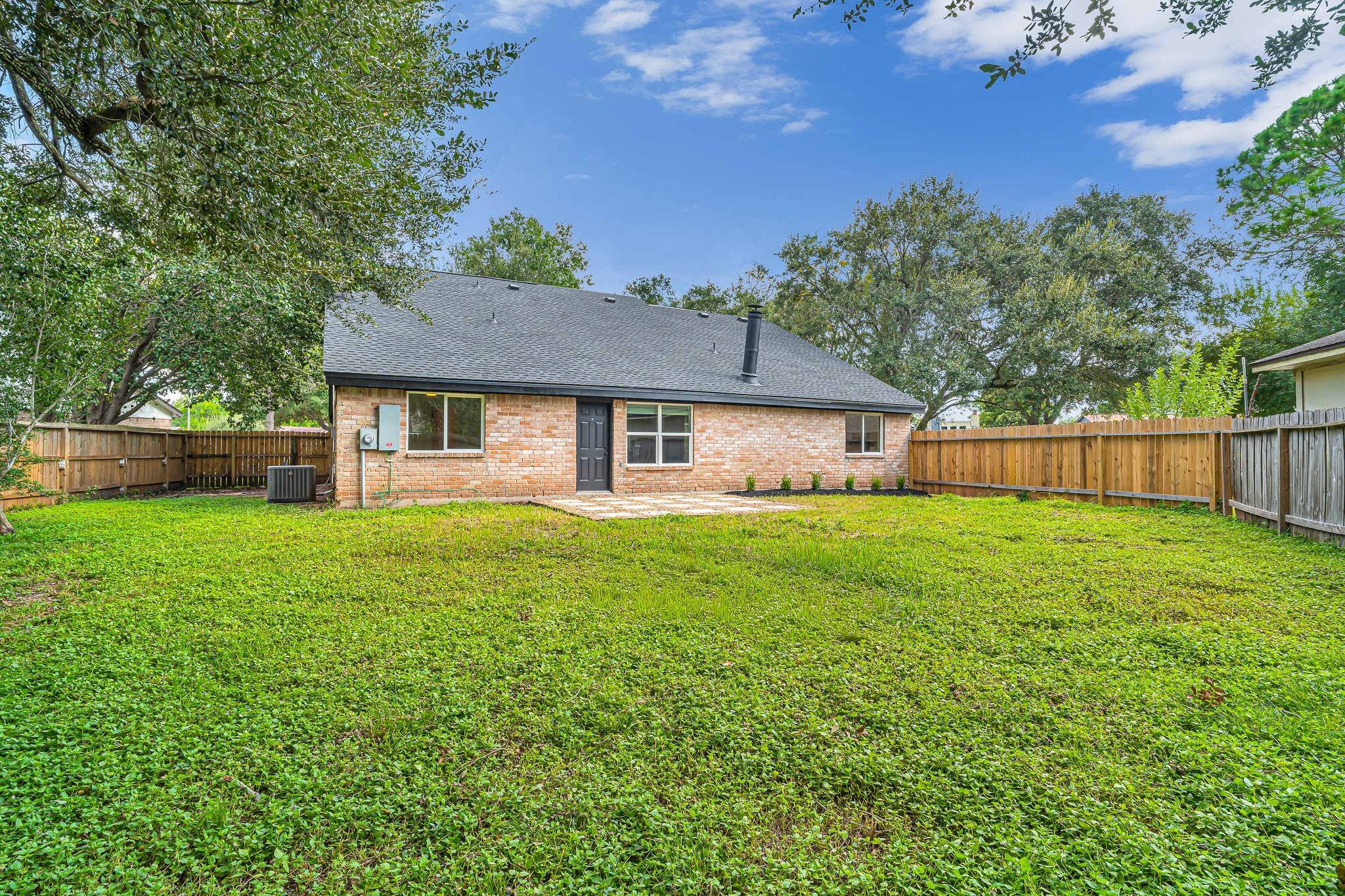 2627 Ferry Landing, Sugar Land, TX 77478