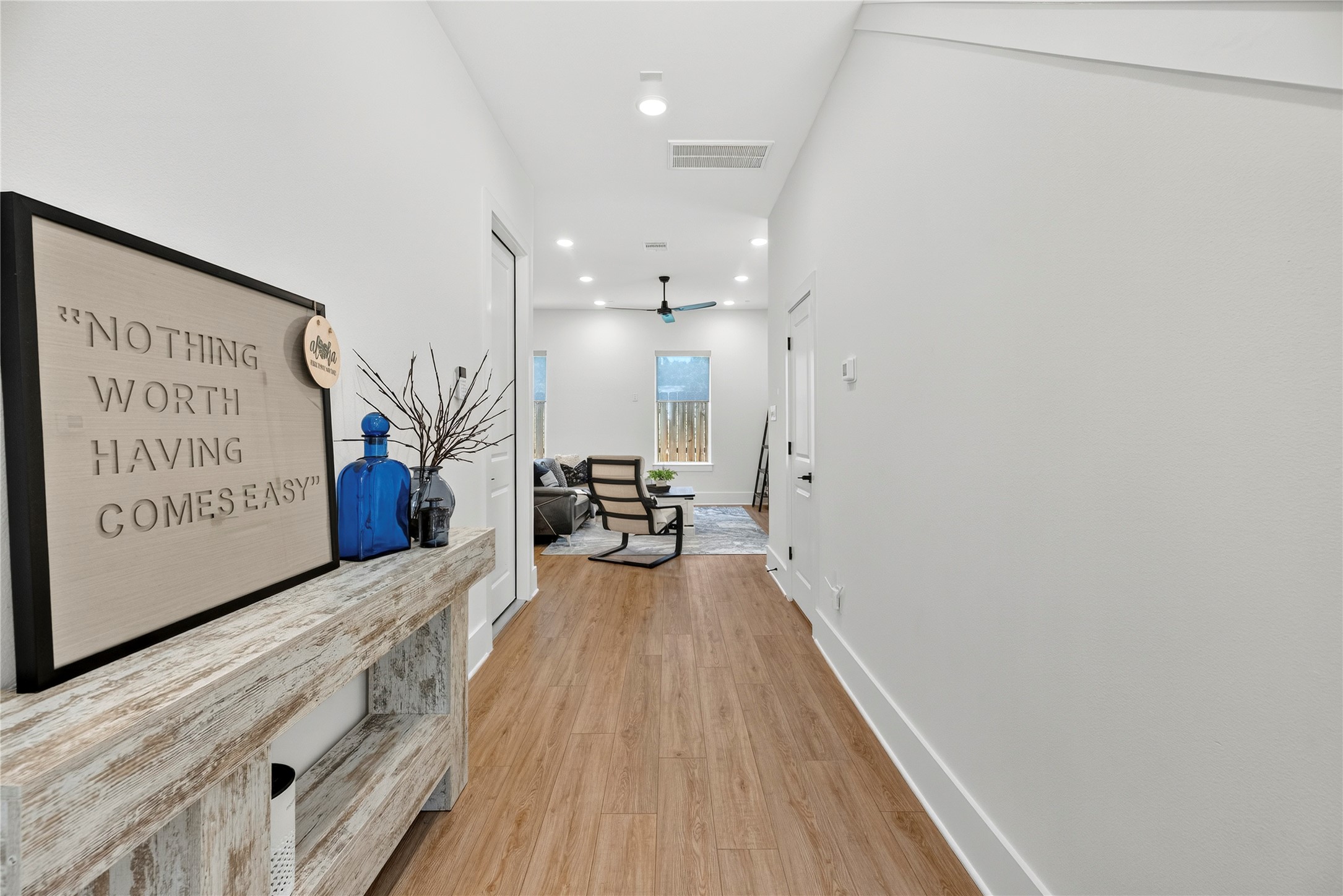 869 Mansfield Street, #E, Houston, TX 77091