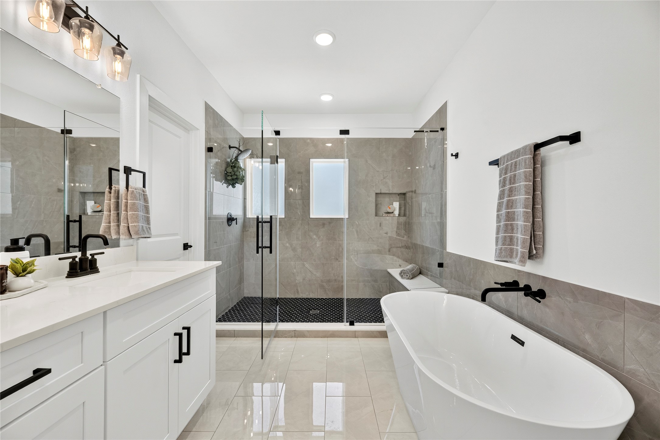 869 Mansfield Street, #E, Houston, TX 77091