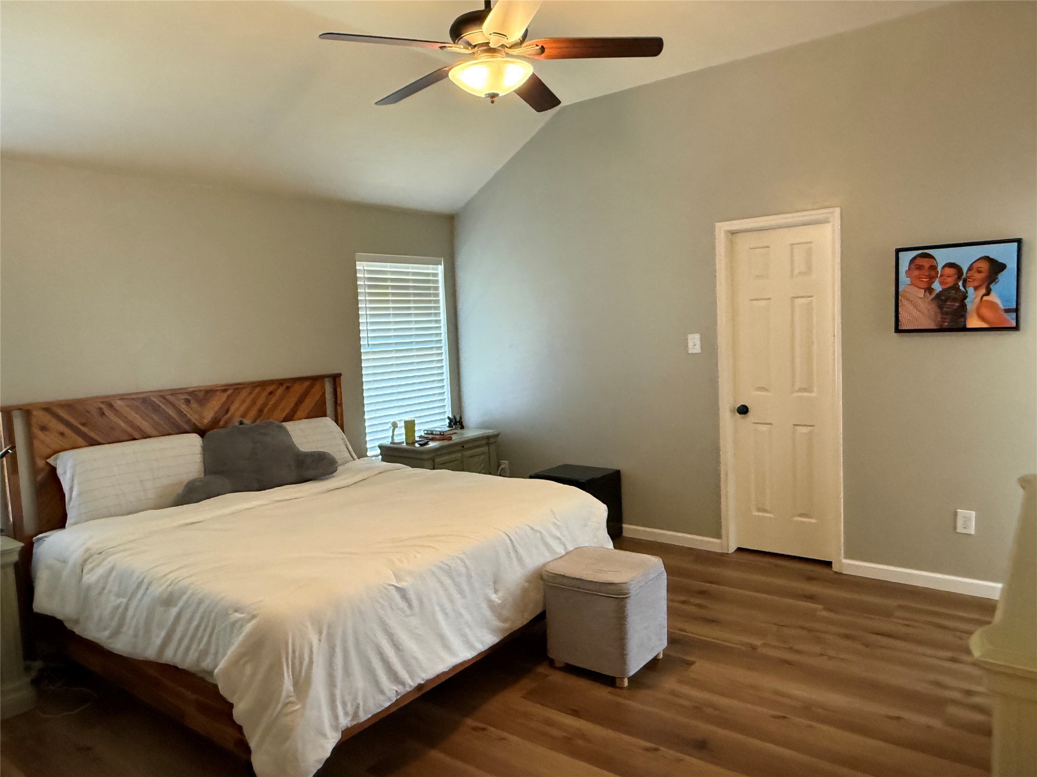 3109 Watercastle Court, League City, TX 77573