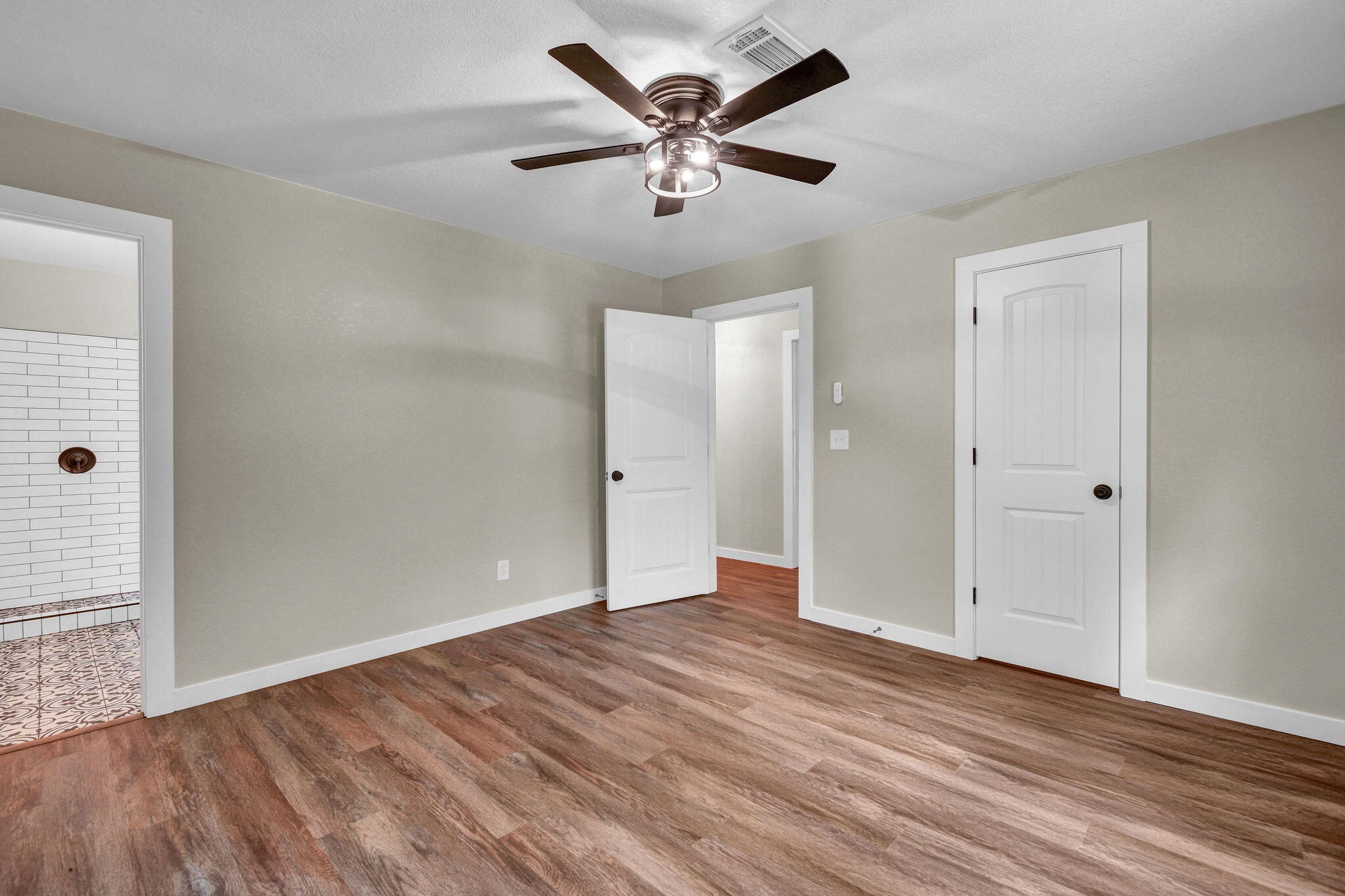 4922 County Road 937b, Alvin, TX 77511