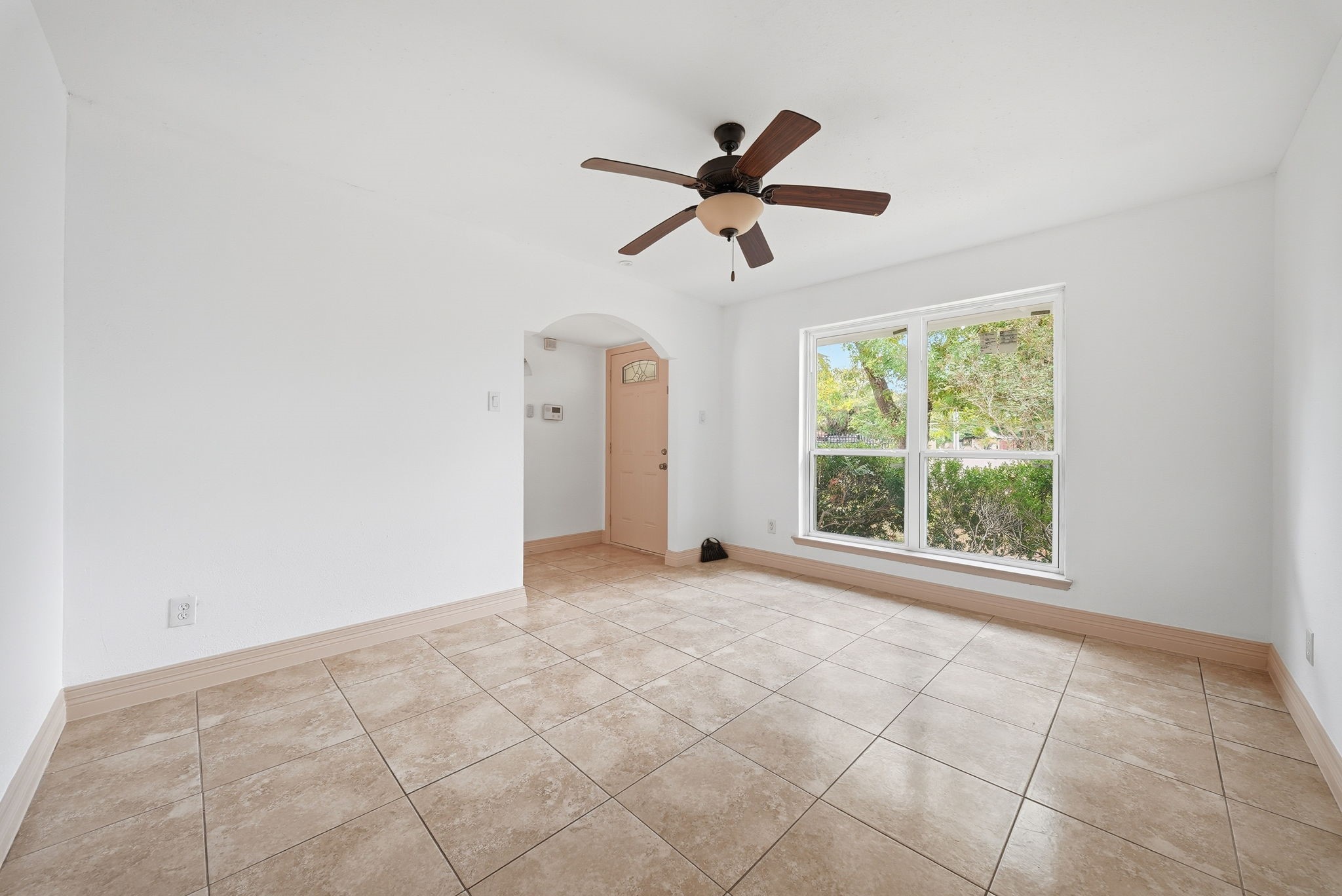 12302 Swinbrook Lane, Houston, TX 77039 12302 Swinbrook Lane, Houston, TX 77039