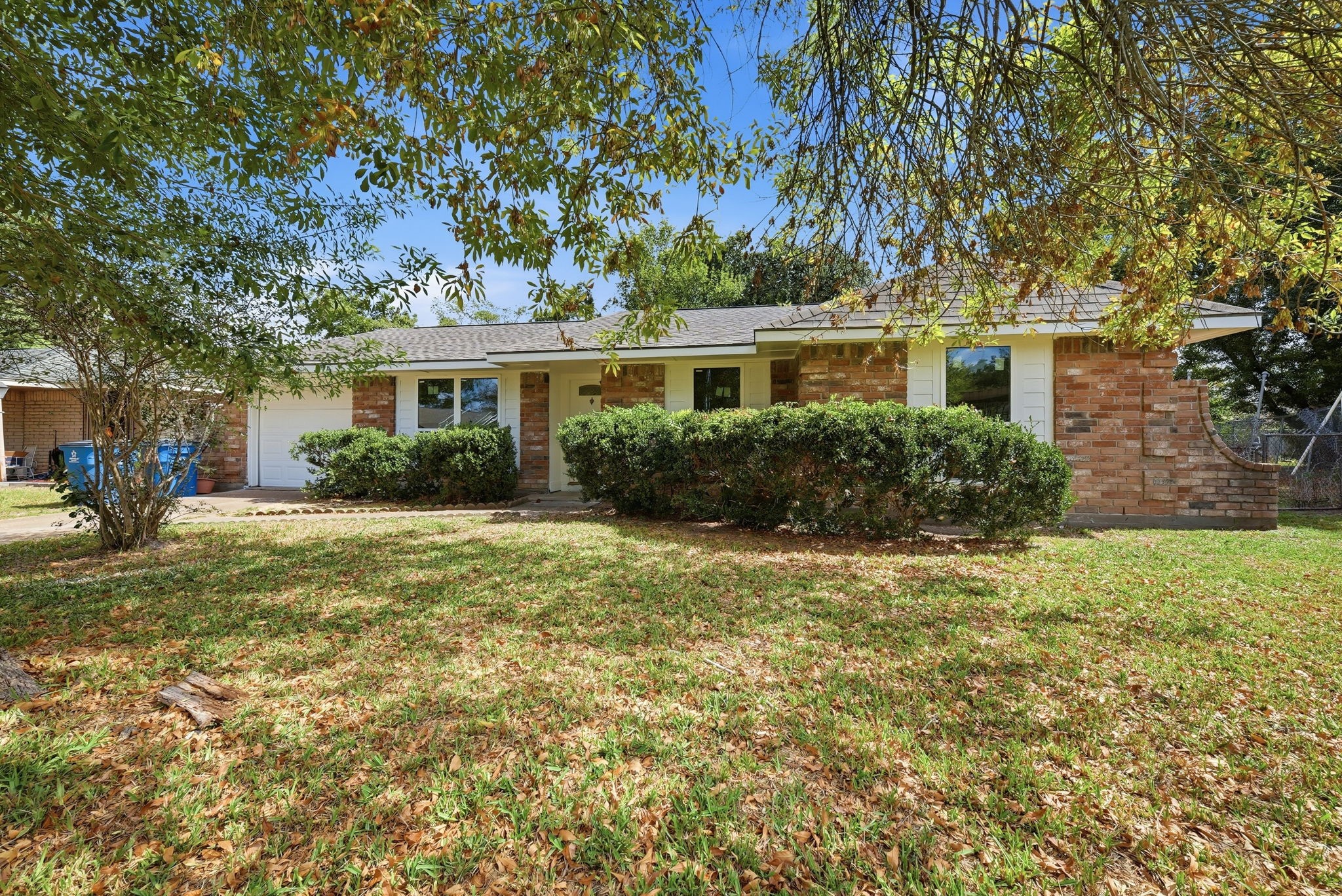 12302 Swinbrook Lane, Houston, TX 77039