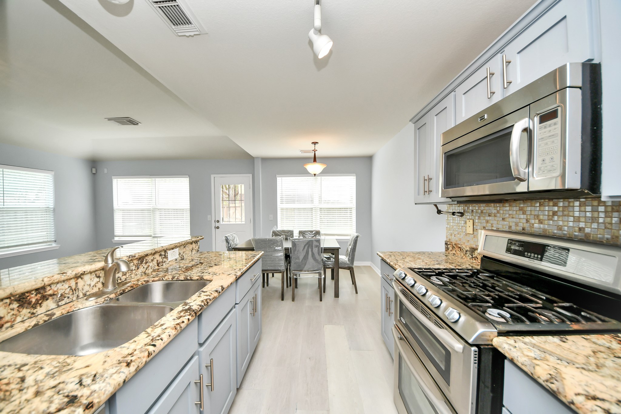 3030 Red Stag Pass, Missouri City, TX 77459