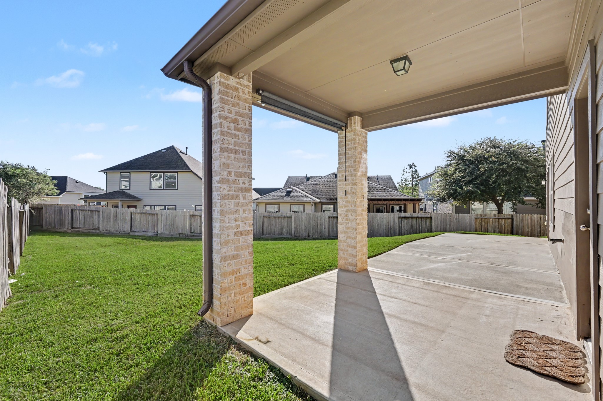 1703 Wandering Hills Road, Conroe, TX 77304