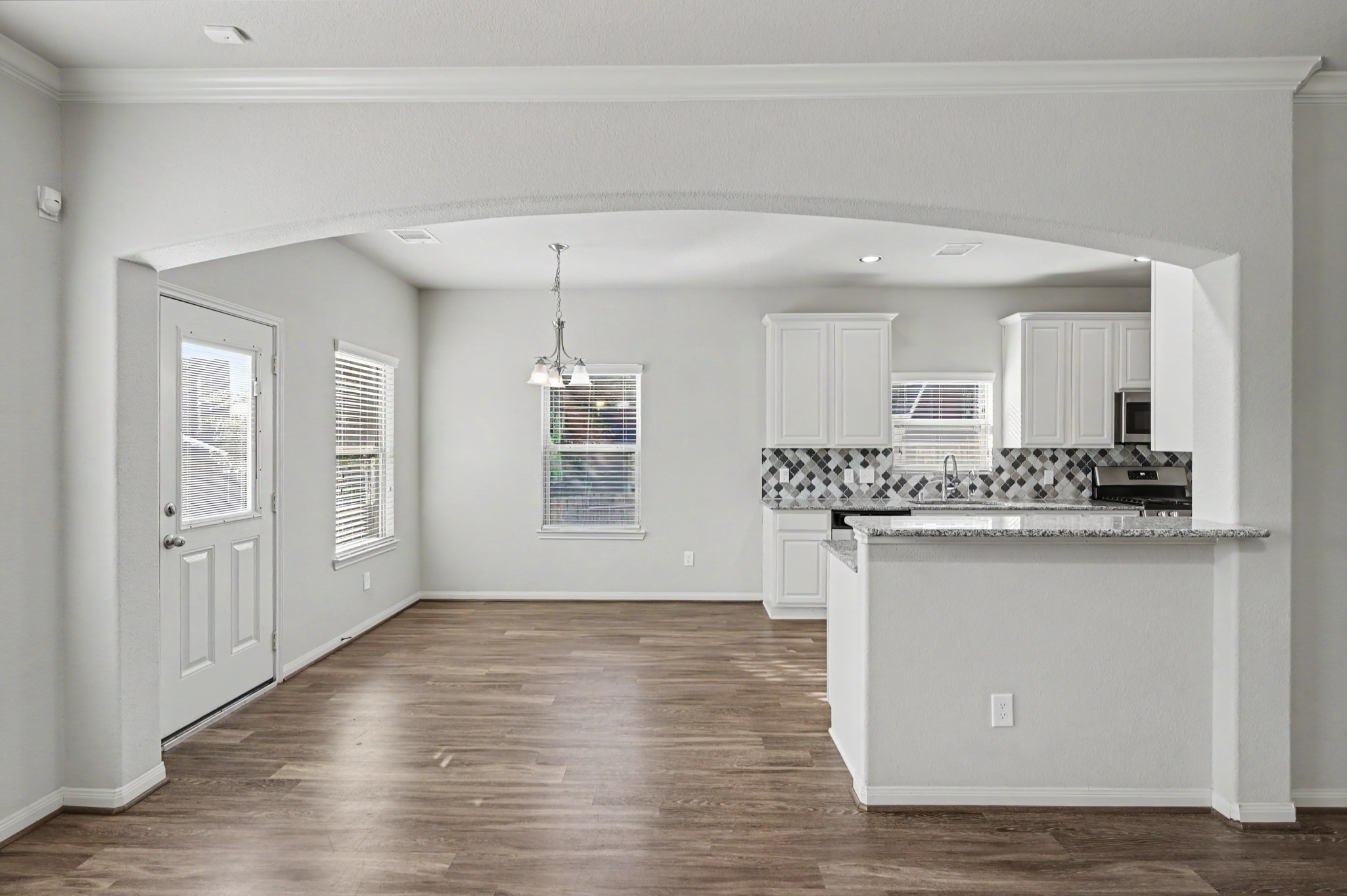 1703 Wandering Hills Road, Conroe, TX 77304