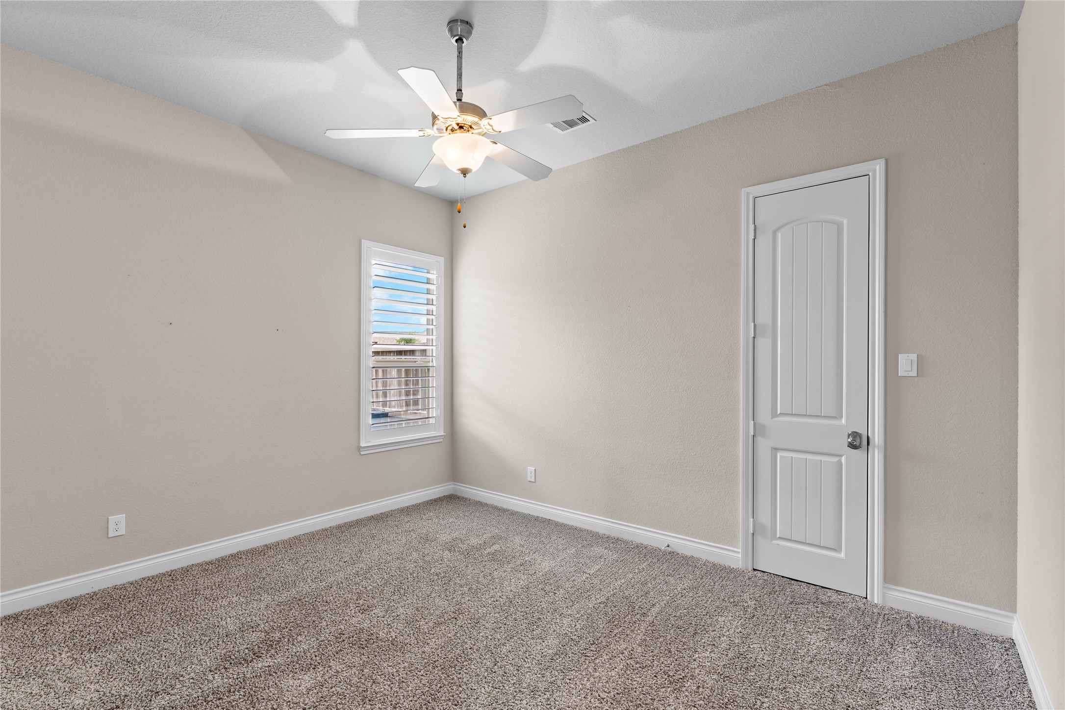Versatile secondary bedroom.