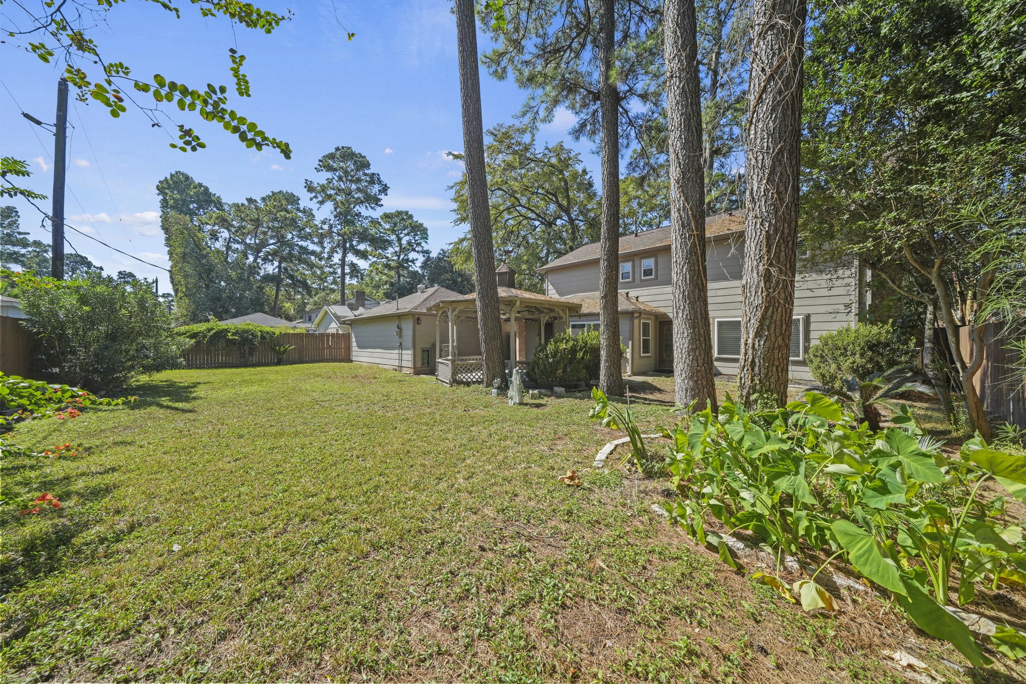 15626 Canterbury Forest Drive, Tomball, TX 77377