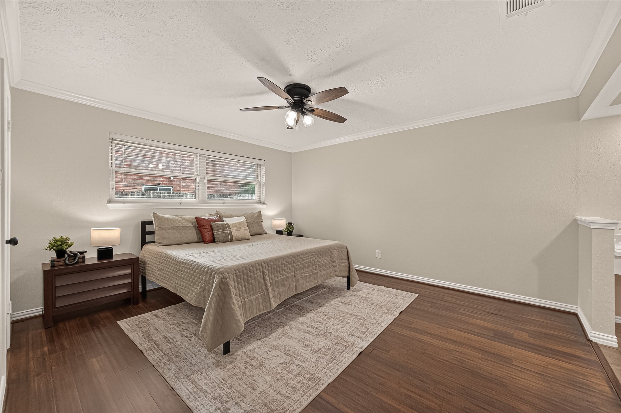 20202 Foxwood Forest Boulevard, Humble, TX 77338