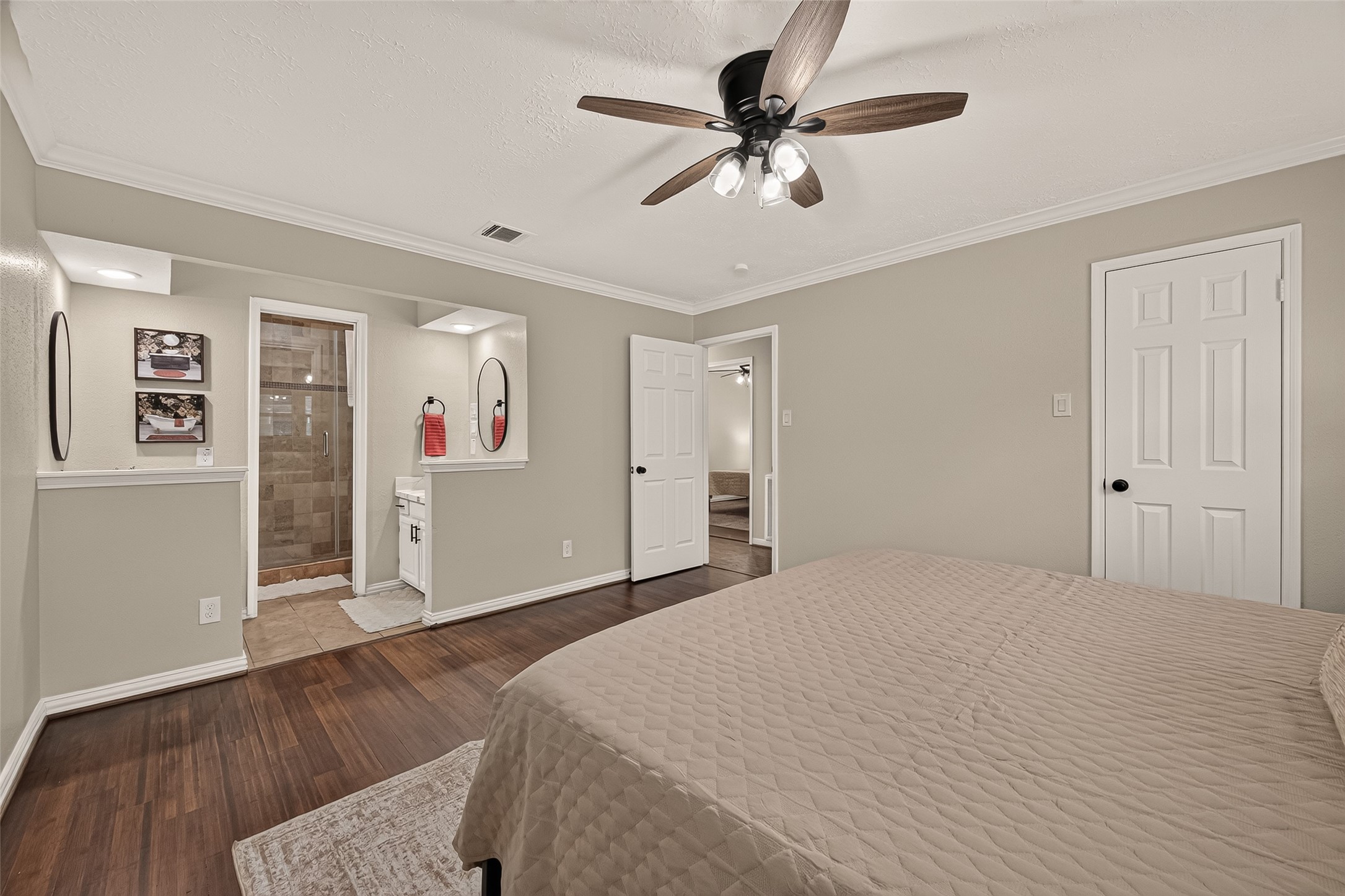 20202 Foxwood Forest Boulevard, Humble, TX 77338