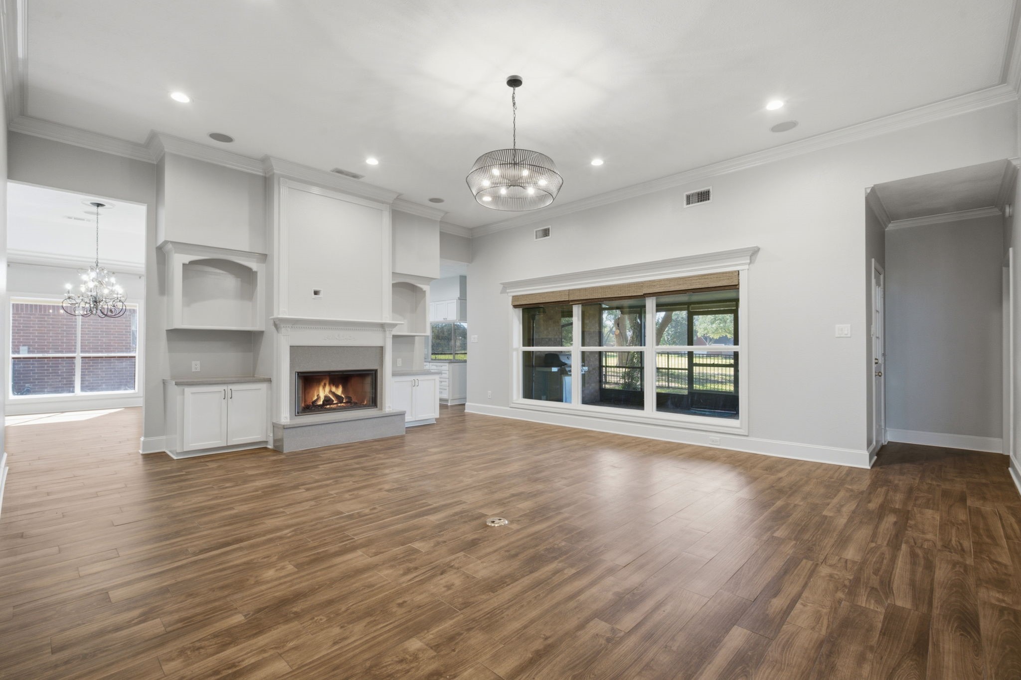 162 Dawns Edge Drive, Conroe, TX 77356 162 Dawns Edge Drive, Conroe, TX 77356