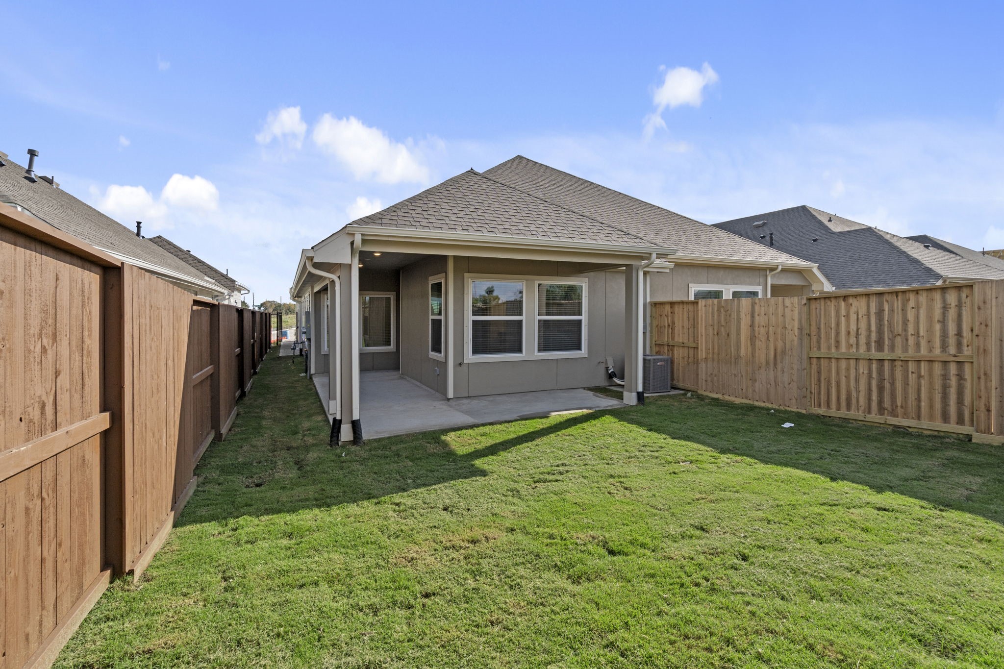 Photos are REPRESENTATIVE of the home /floor plan and are NOT of the actual home.  Selections, features, and room options vary.