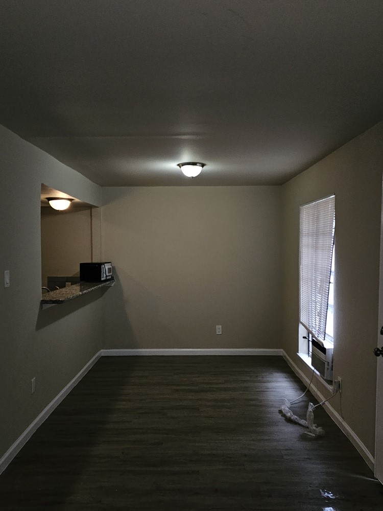 6815 Beachwood Street, #3, Houston, TX 77021 6815 Beachwood Street, #3, Houston, TX 77021