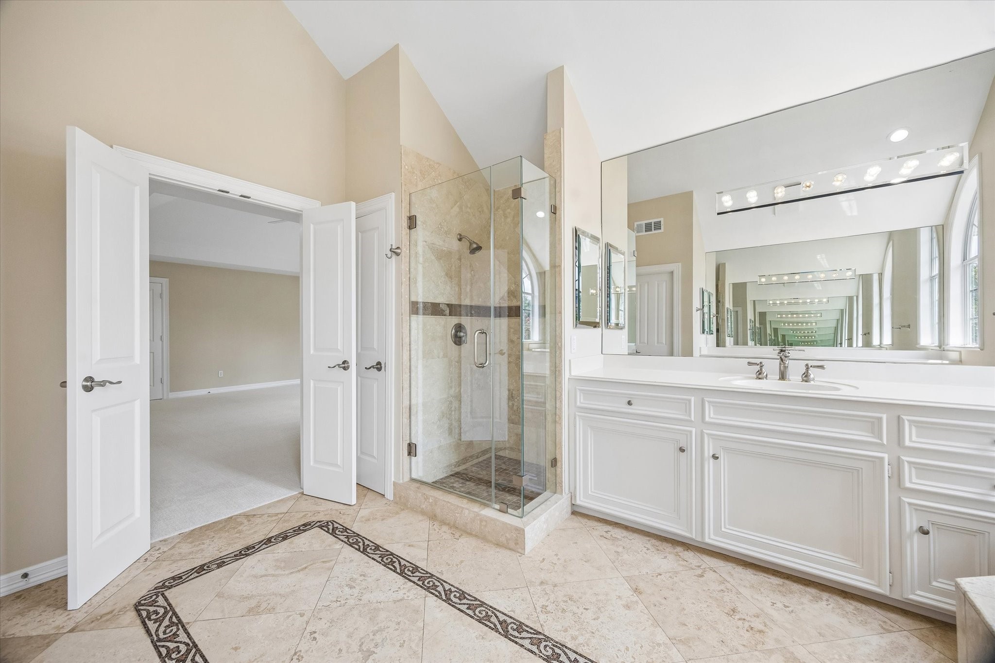 1613 Norfolk Street, Houston, TX 77006