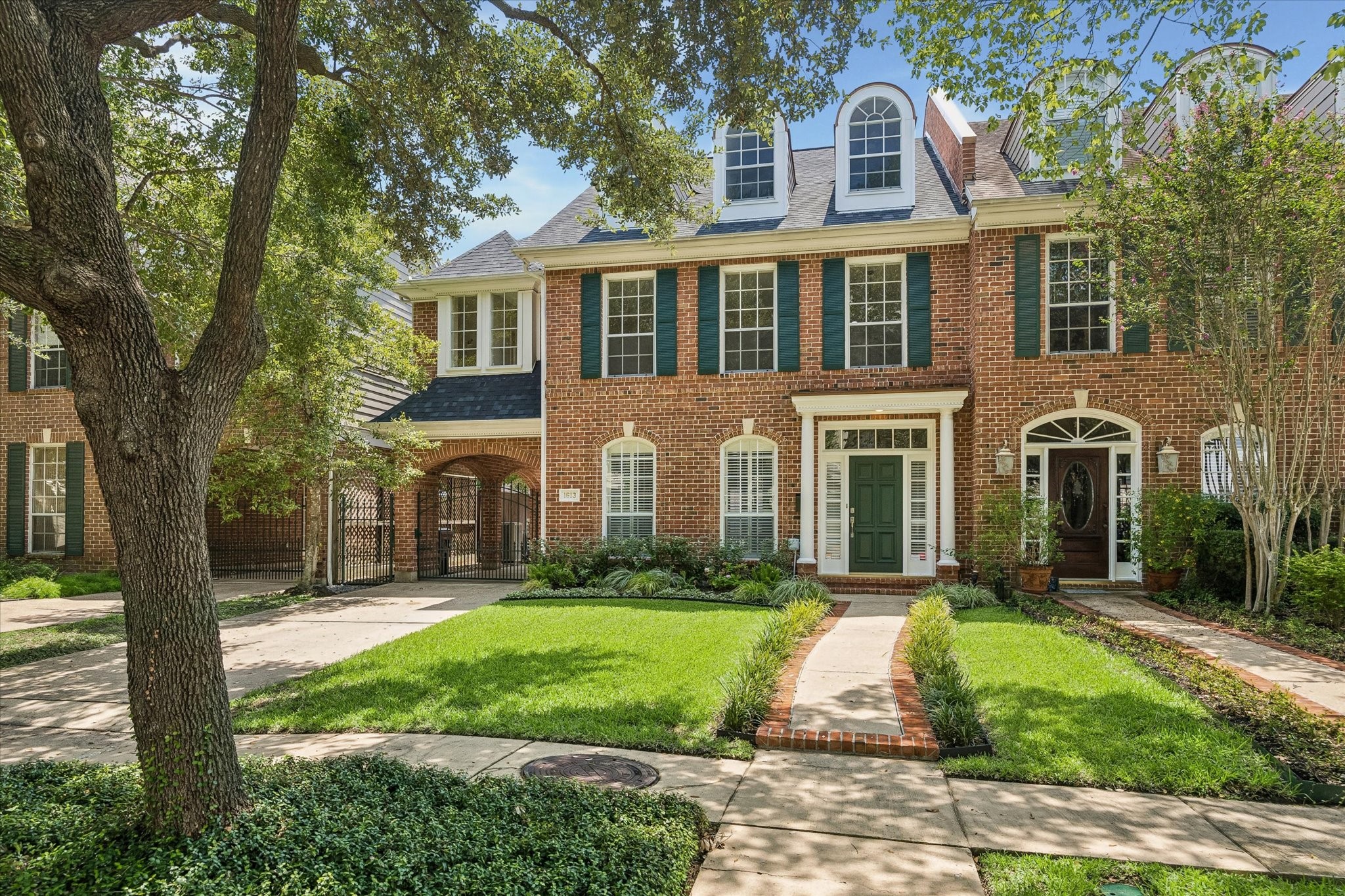 1613 Norfolk Street, Houston, TX 77006
