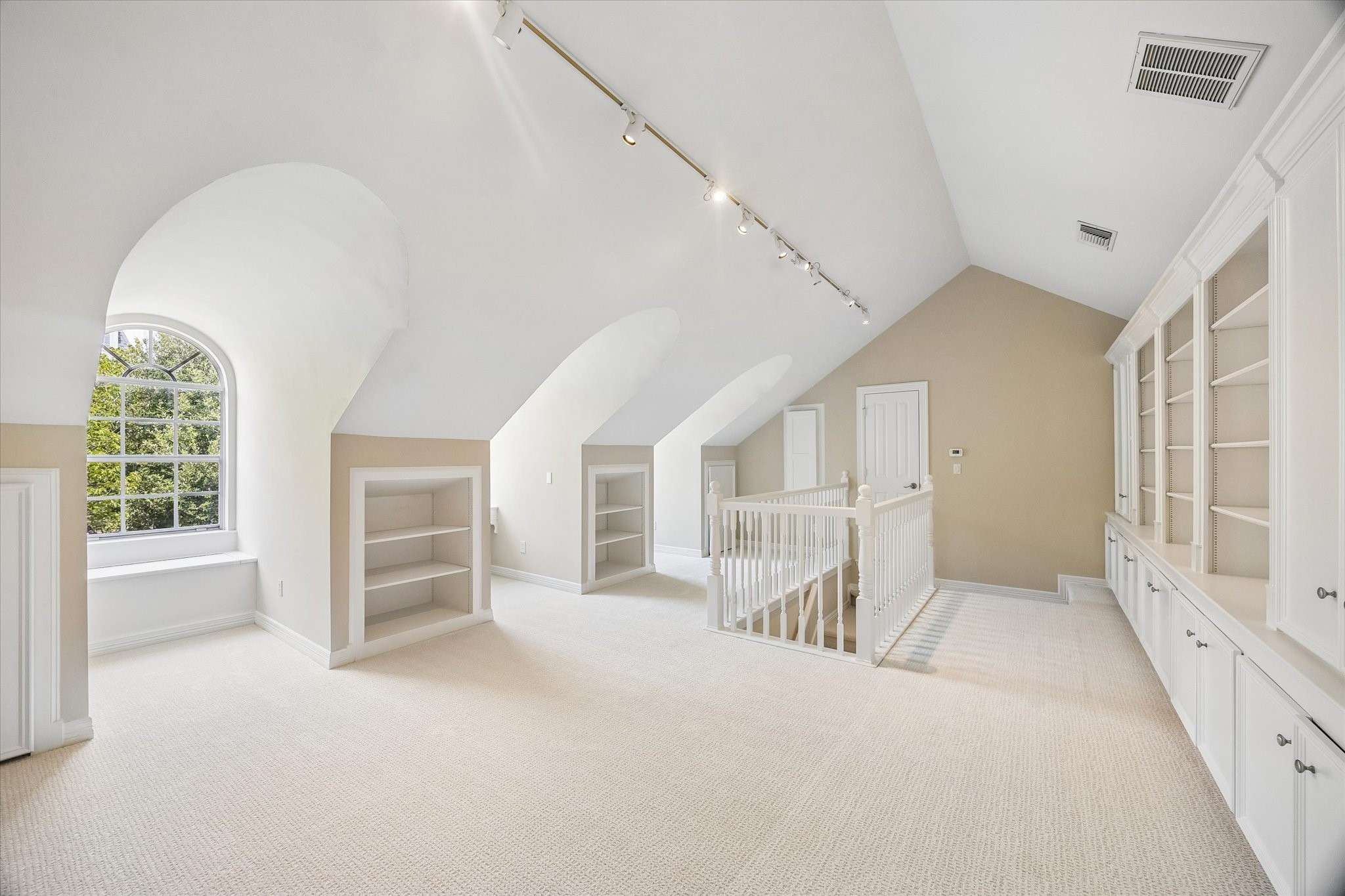 3rd floor gameroom