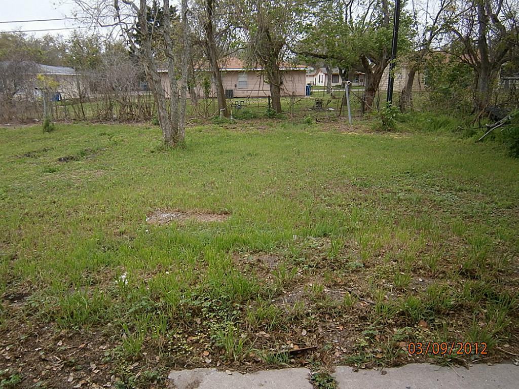 Huge back yard