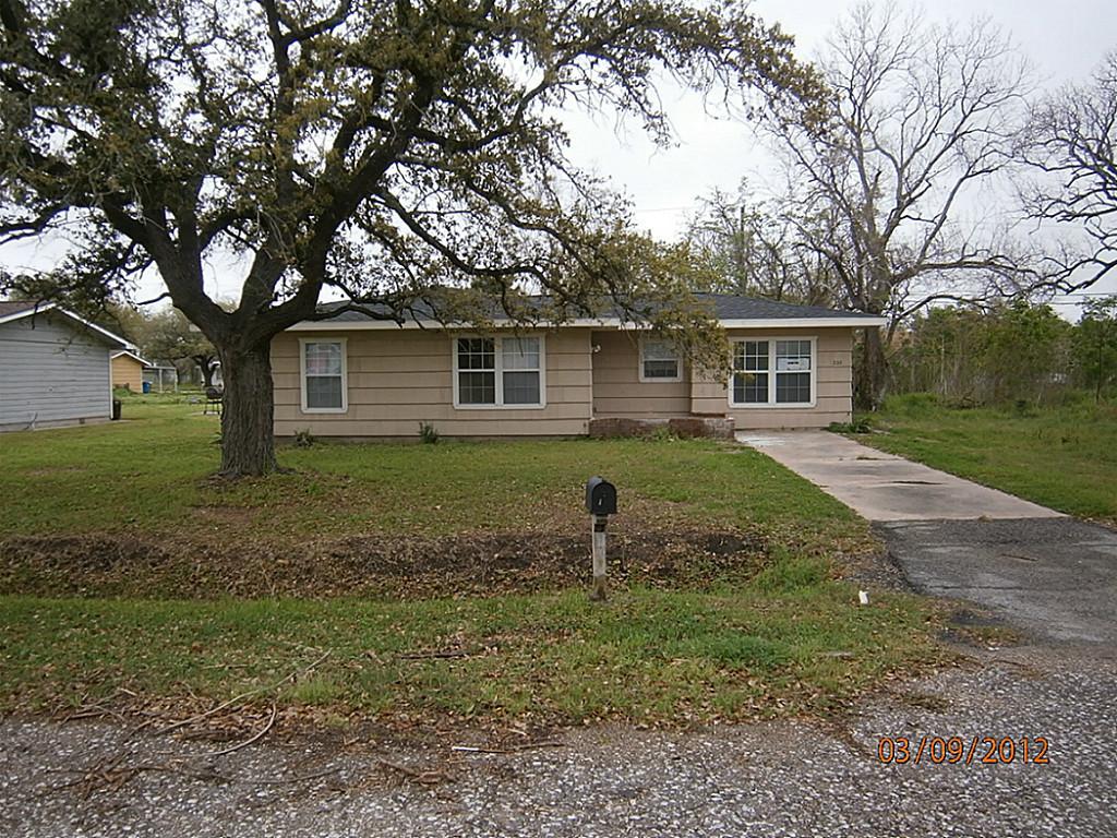 Front View of Home