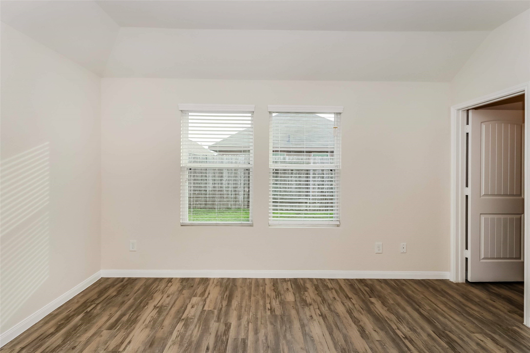 Photos may be representative of the floor plan and not the exact home. Finishes, layout, and features of the actual property for lease may vary.