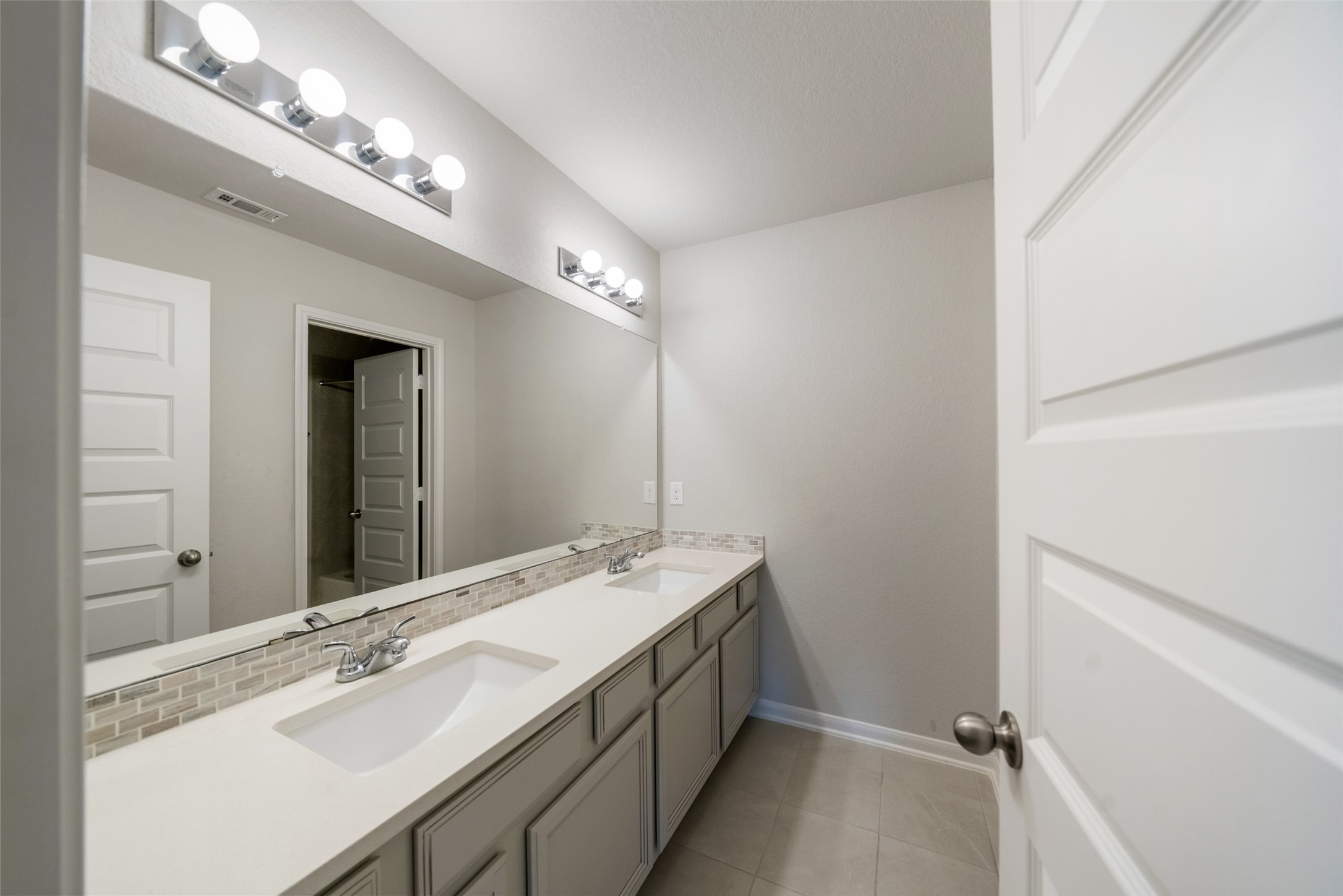 27106 Spanish Wind Court, Magnolia, TX 77354