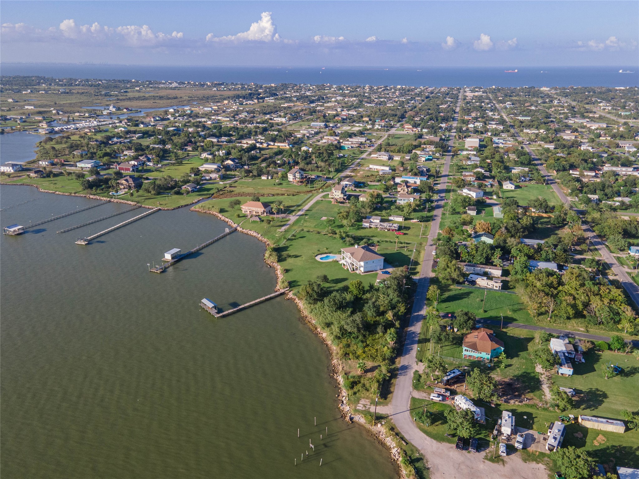0000 12th, San Leon, TX 77539