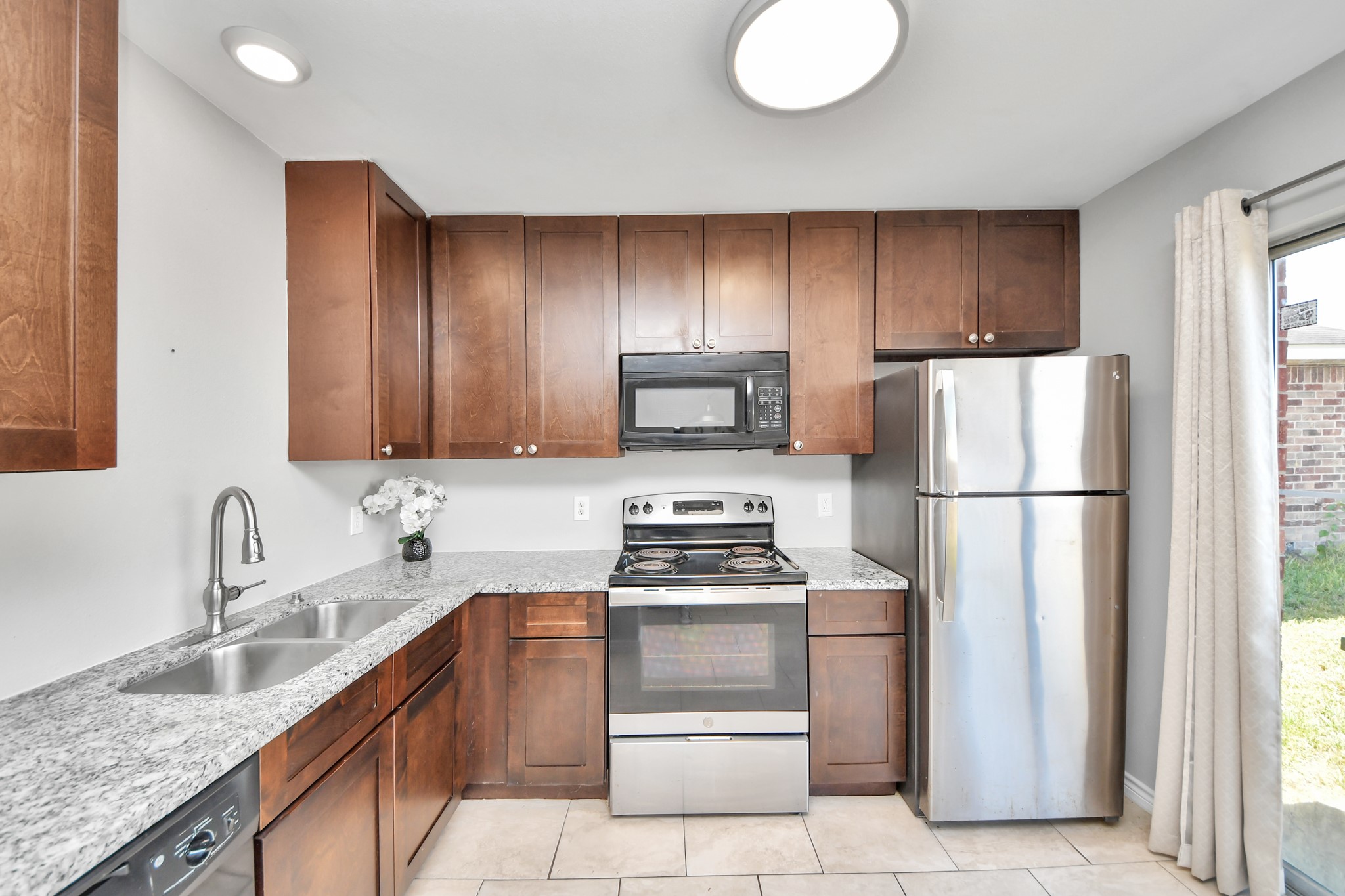 7734 Ellis Dr Drive, Missouri City, TX 77489